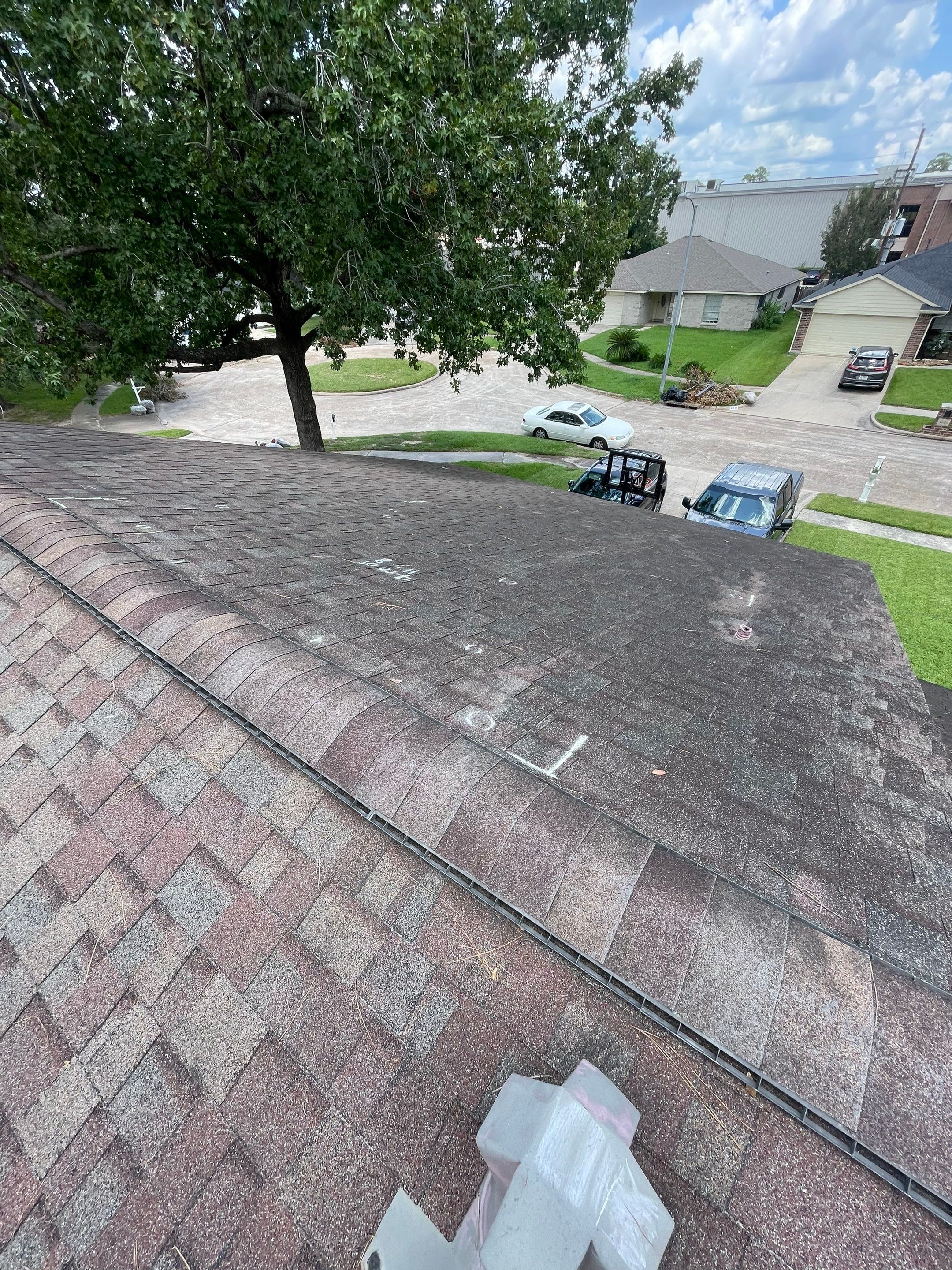 Atascocita Roof Installation using Atlas Pinnacle Pristine by Modern BYLT Roofing & Construction