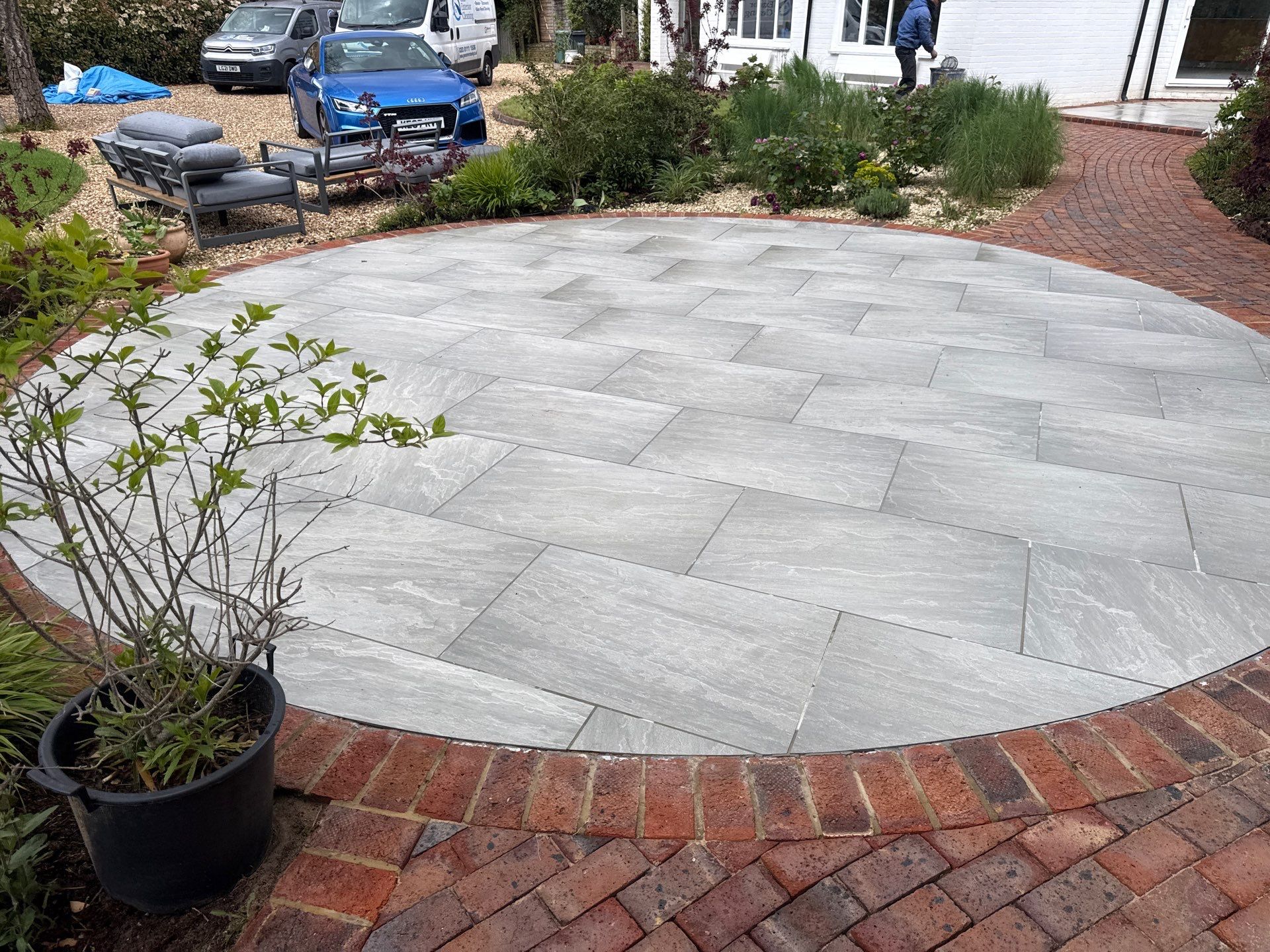Patio - Walkways - Render Cleaning Surrey by Ges Exterior Cleaning ltd