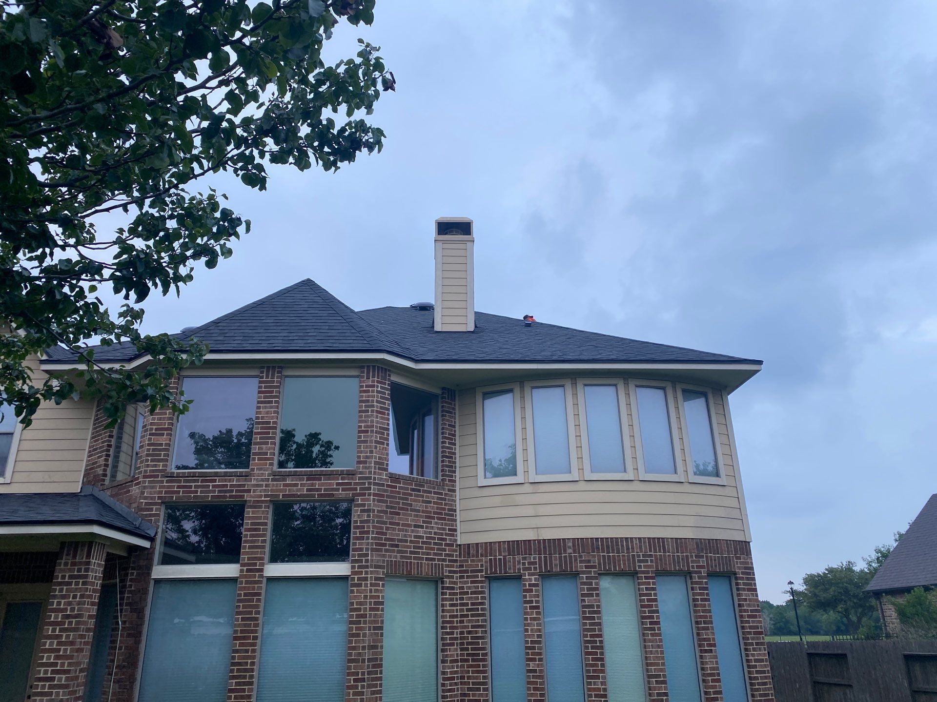 Residential Roofing Installation using Owen's Corning Duration (Lifetime) Shingles by Roof Repair Company