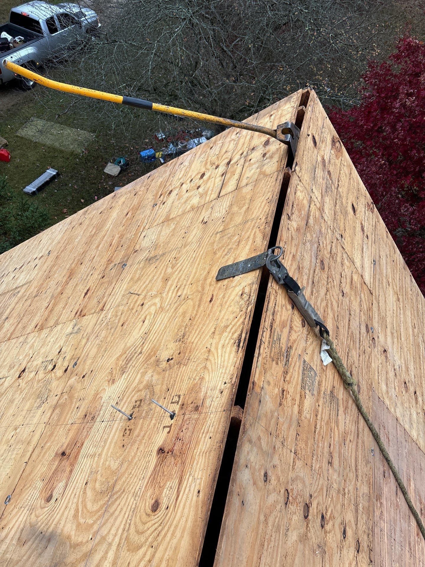 Residential Roofing Installation using GAF Timberline HDZ Williamsburg Slate by Rainstoppers Roofing