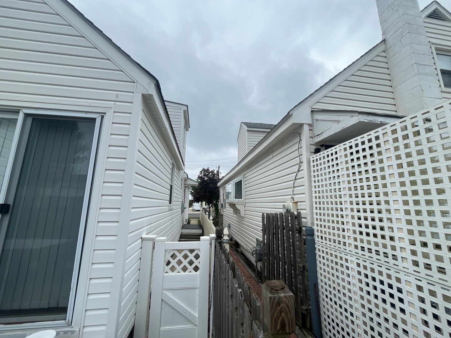 Power Wash by Fresh Coat Works LLC