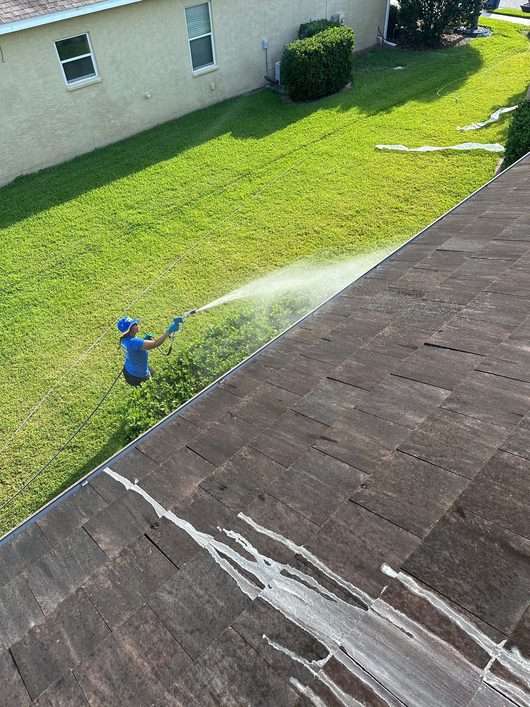 🏡 Tile Roof Cleaning – Gamble Creek Estates, Parrish, FL by Sunshine AquaWash