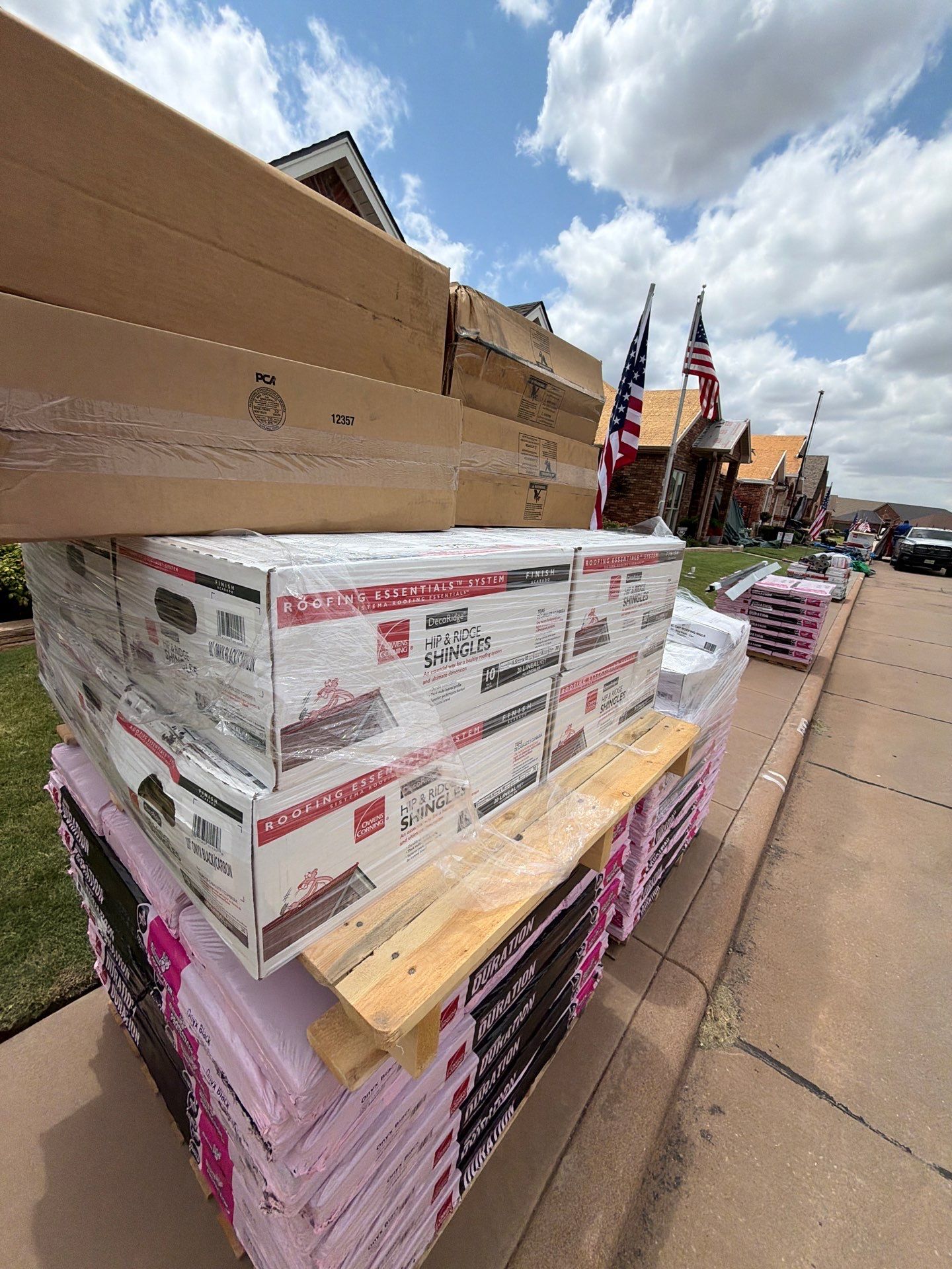 Burkburnett Roof Replacement Featuring Owens Corning Onyx Black Shingles by Shearman Roofing & Construction
