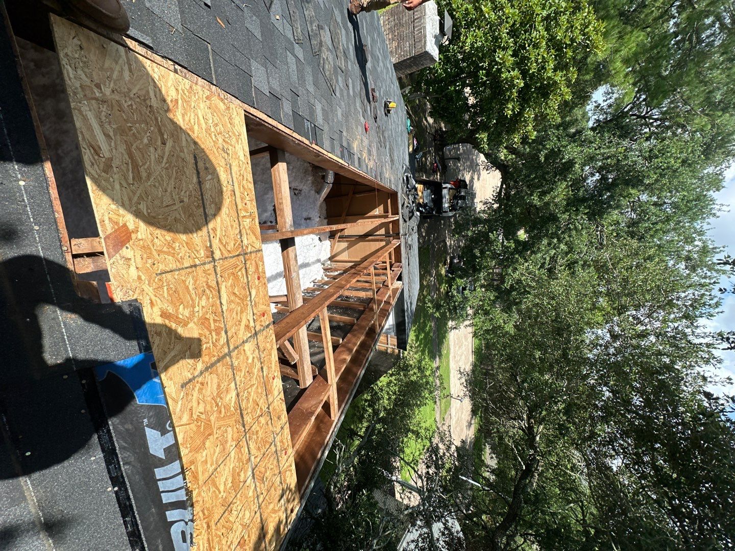Roof Replacement Houston by Roof Repair Company