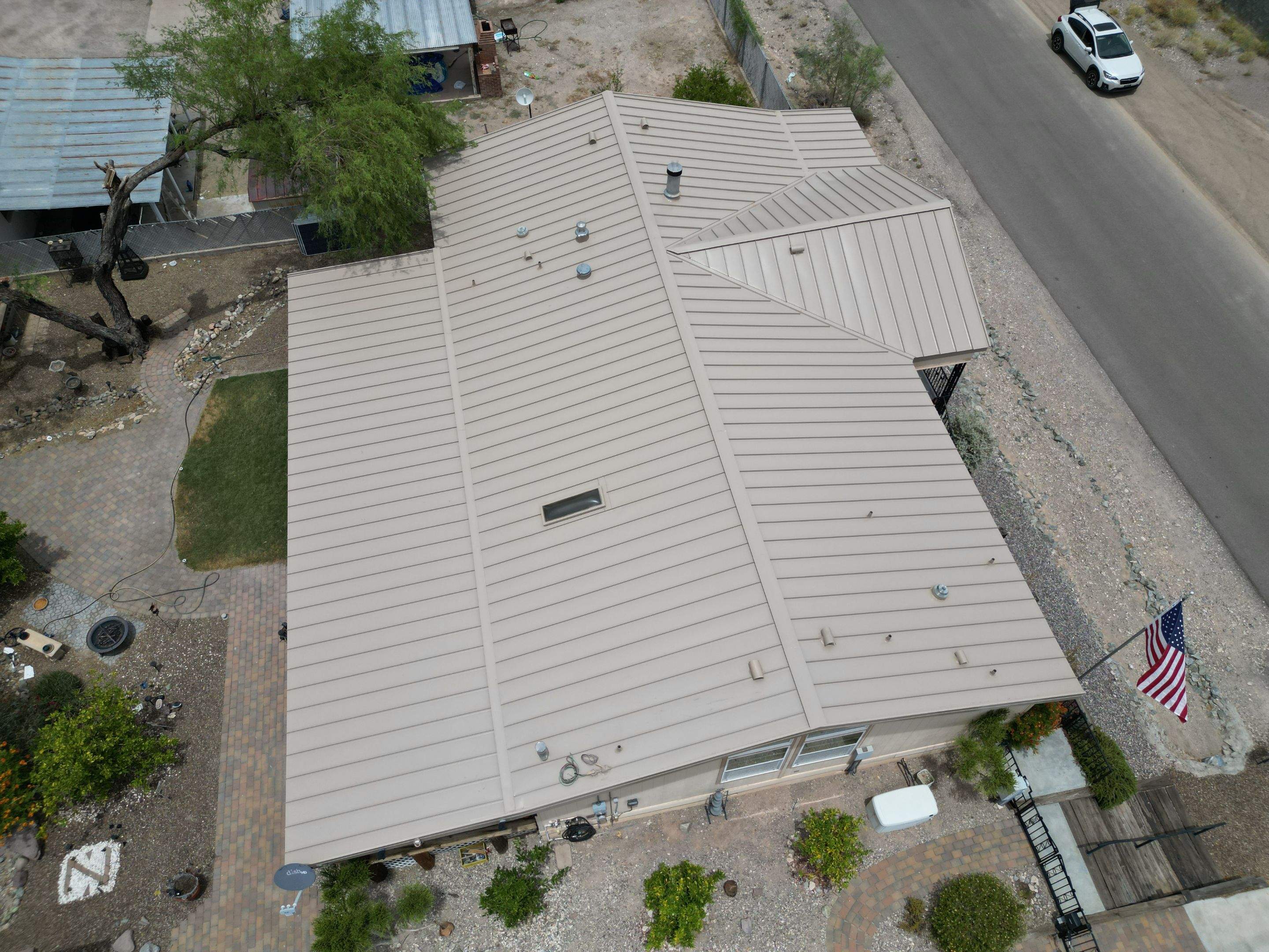Champagne Standing Seam by Reimagine Roofing
