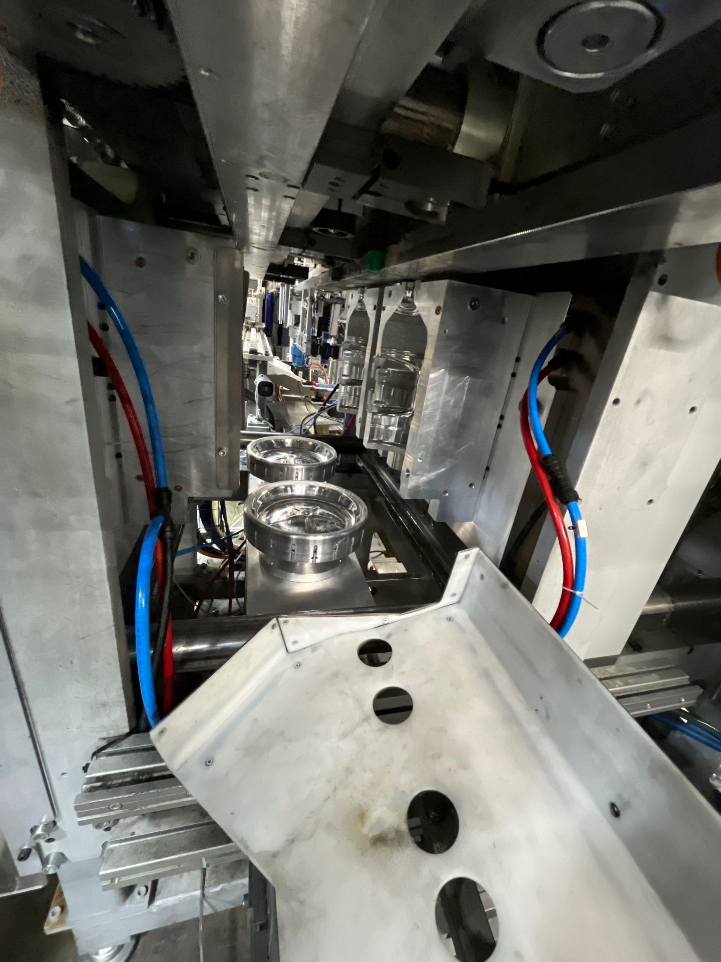 Fulton New 5 Gallon Molds using PET by Altium Packaging