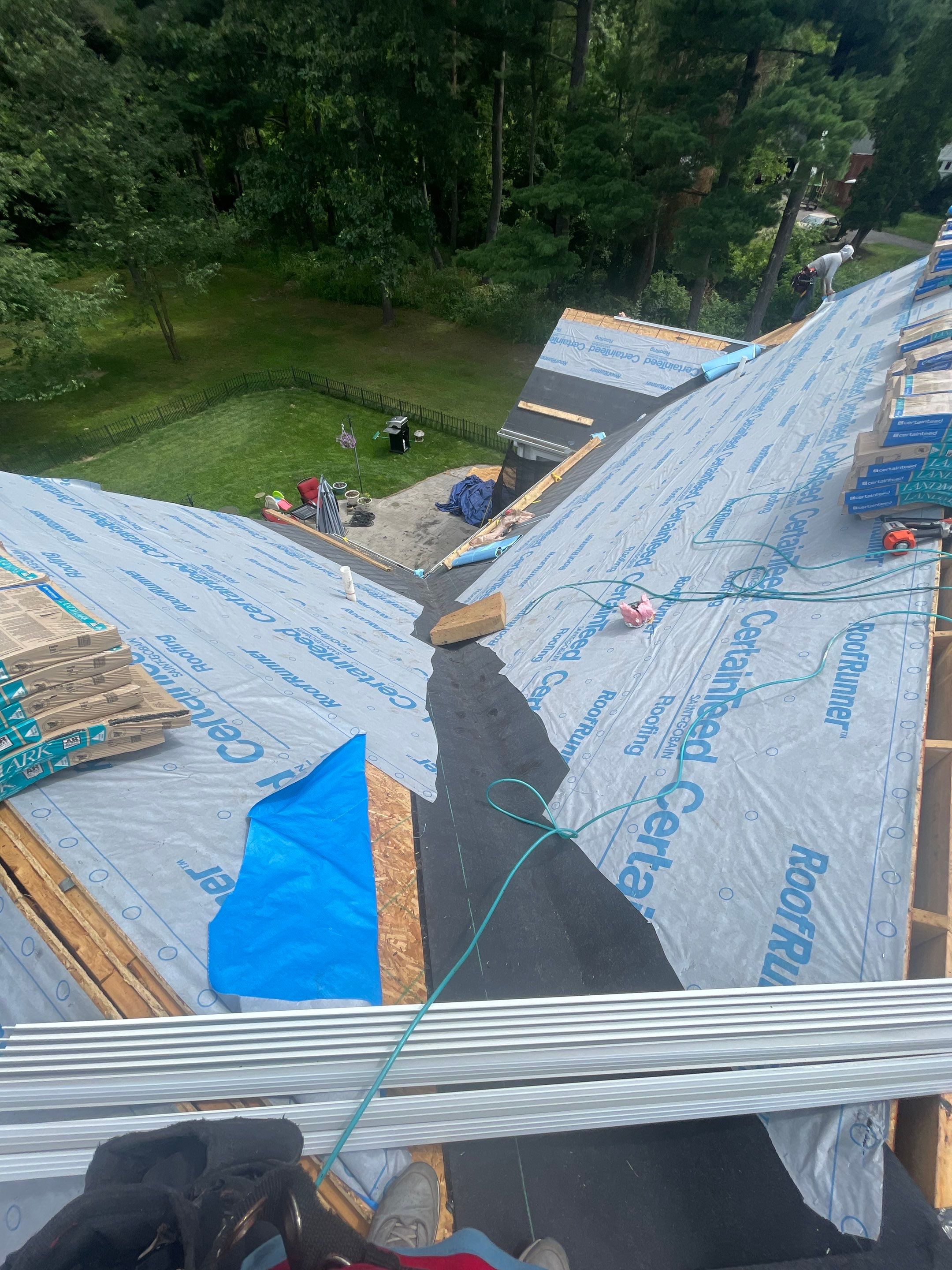 Roof Replacement using CertainTeed Landmark by 180 Contractors