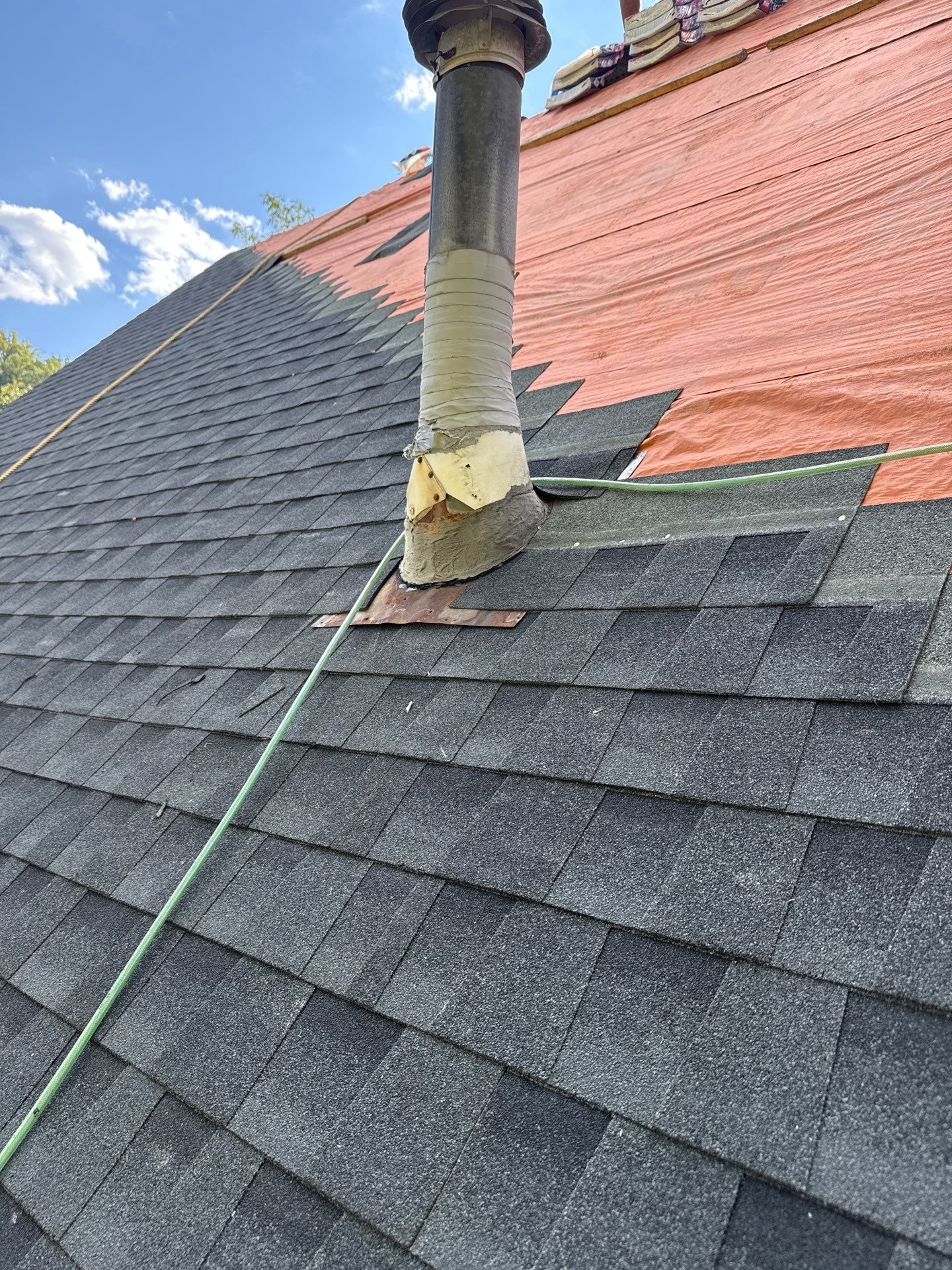 Residential Roofing Installation using GAF Timberline HDZ Charcoal by Rainstoppers Roofing