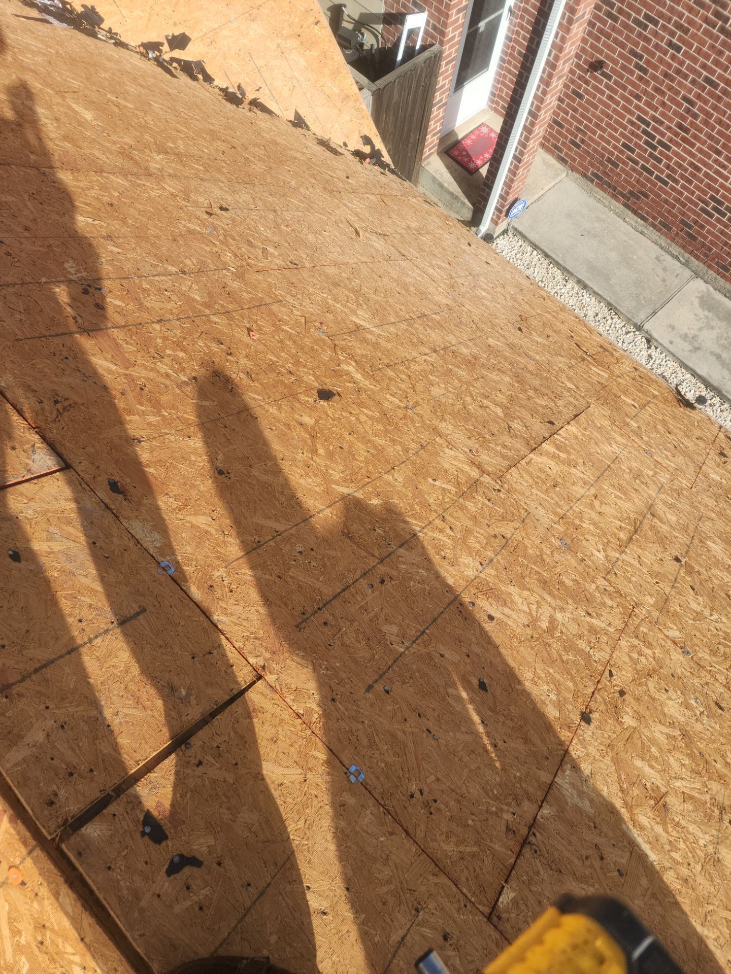 Residential Roofing Installation using Owen's Corning Duration (Lifetime) Shingles by Roof Repair Company