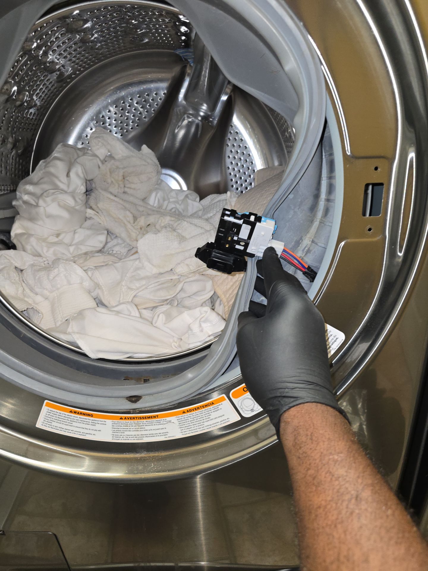 LG Washer Not Locking by AMB-WORKS APPLIANCE REPAIR