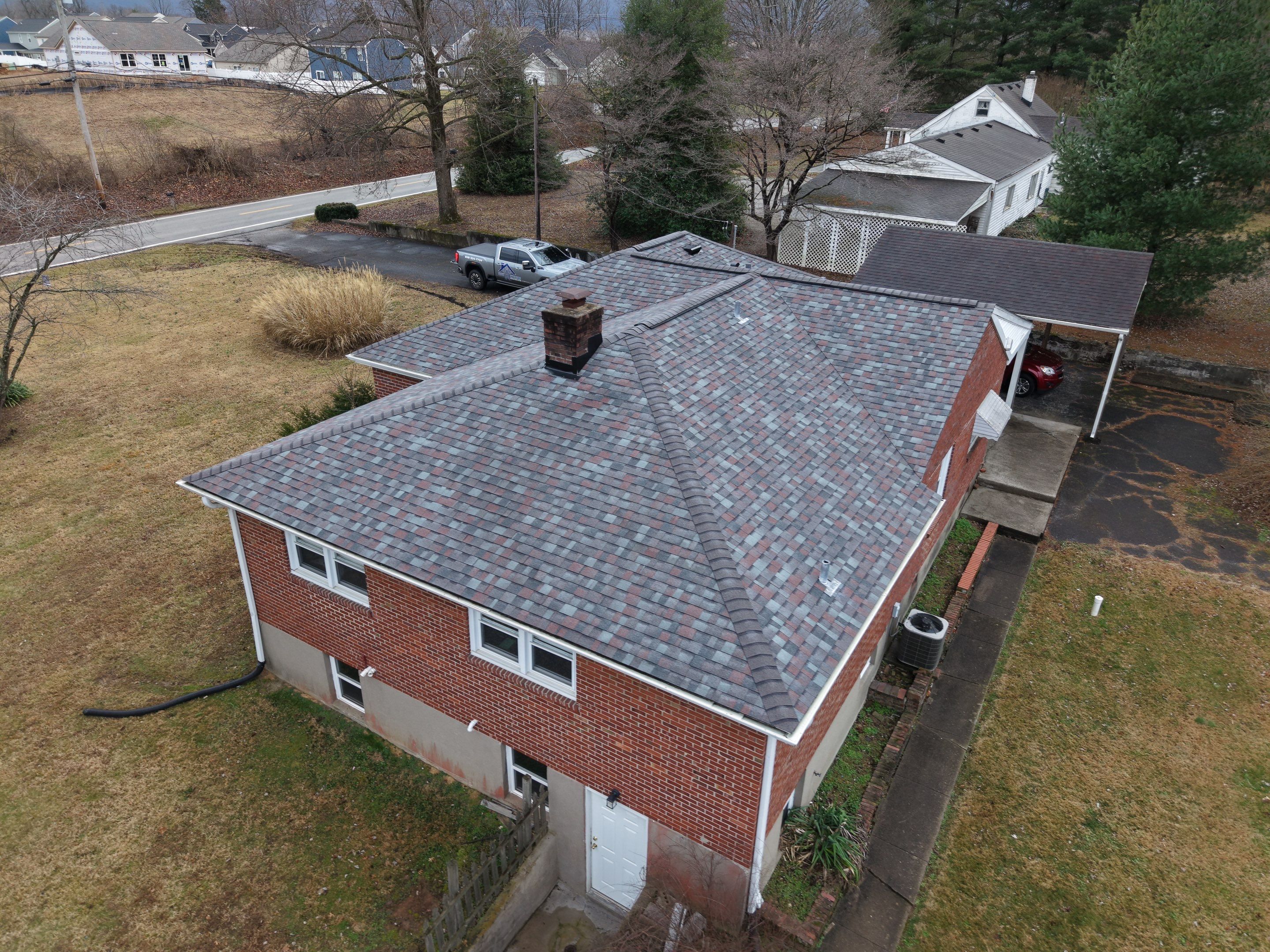 Owens Corning Duration - Colonial Slate by Stout Exteriors