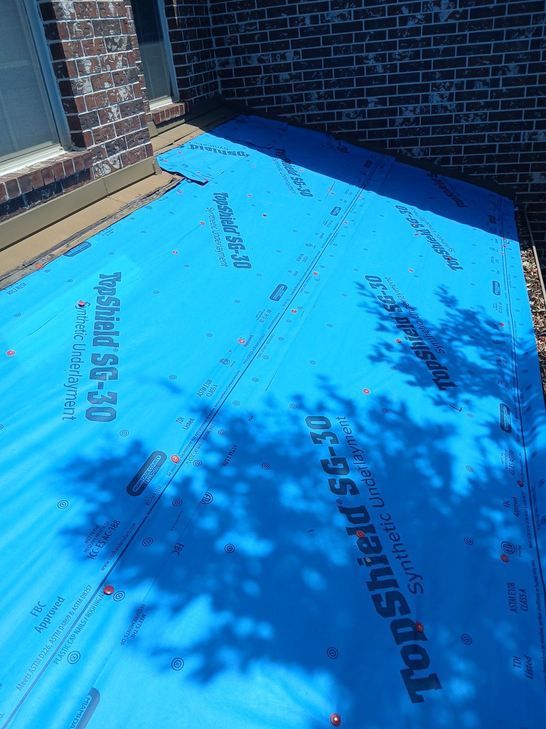 Residential Roofing Installation using Owen's Corning Duration (Lifetime) Shingles by Roof Repair Company