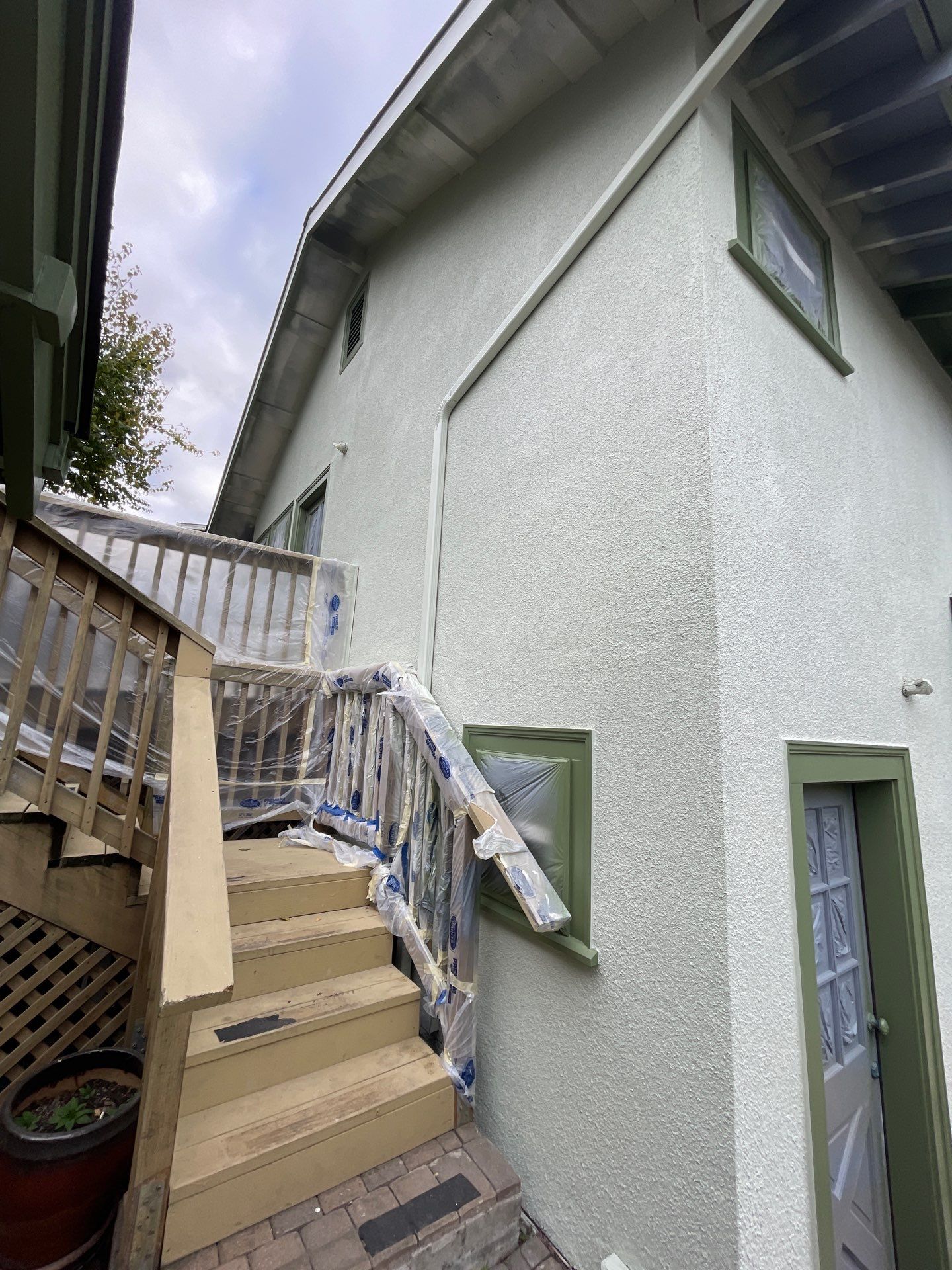 Oakland Kitchen Renovation with Custom Cabinetry and Granite Countertops by Herrera’s Bay Area Painting inc.
