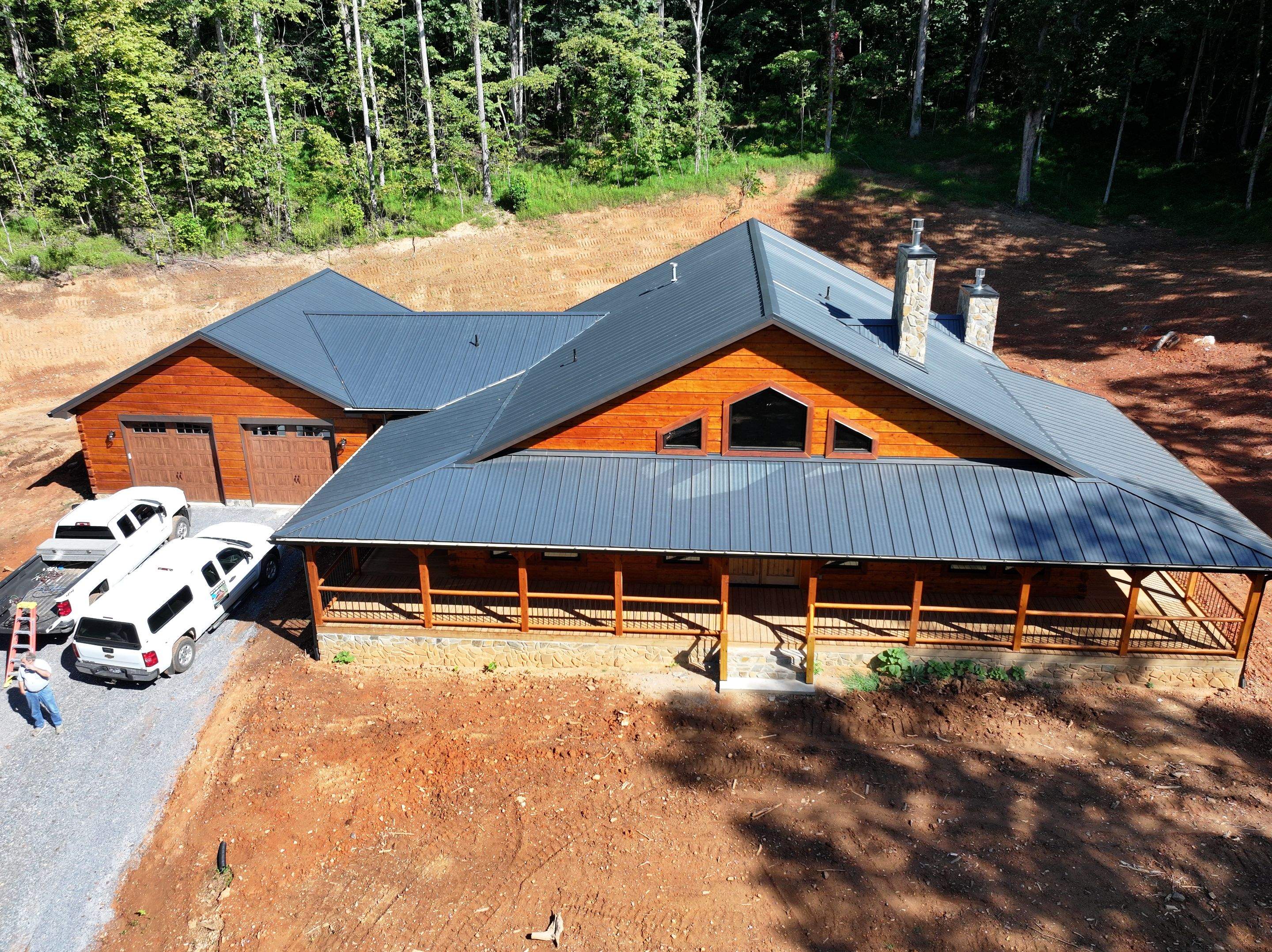 Myers Residence by Omnia Roofing