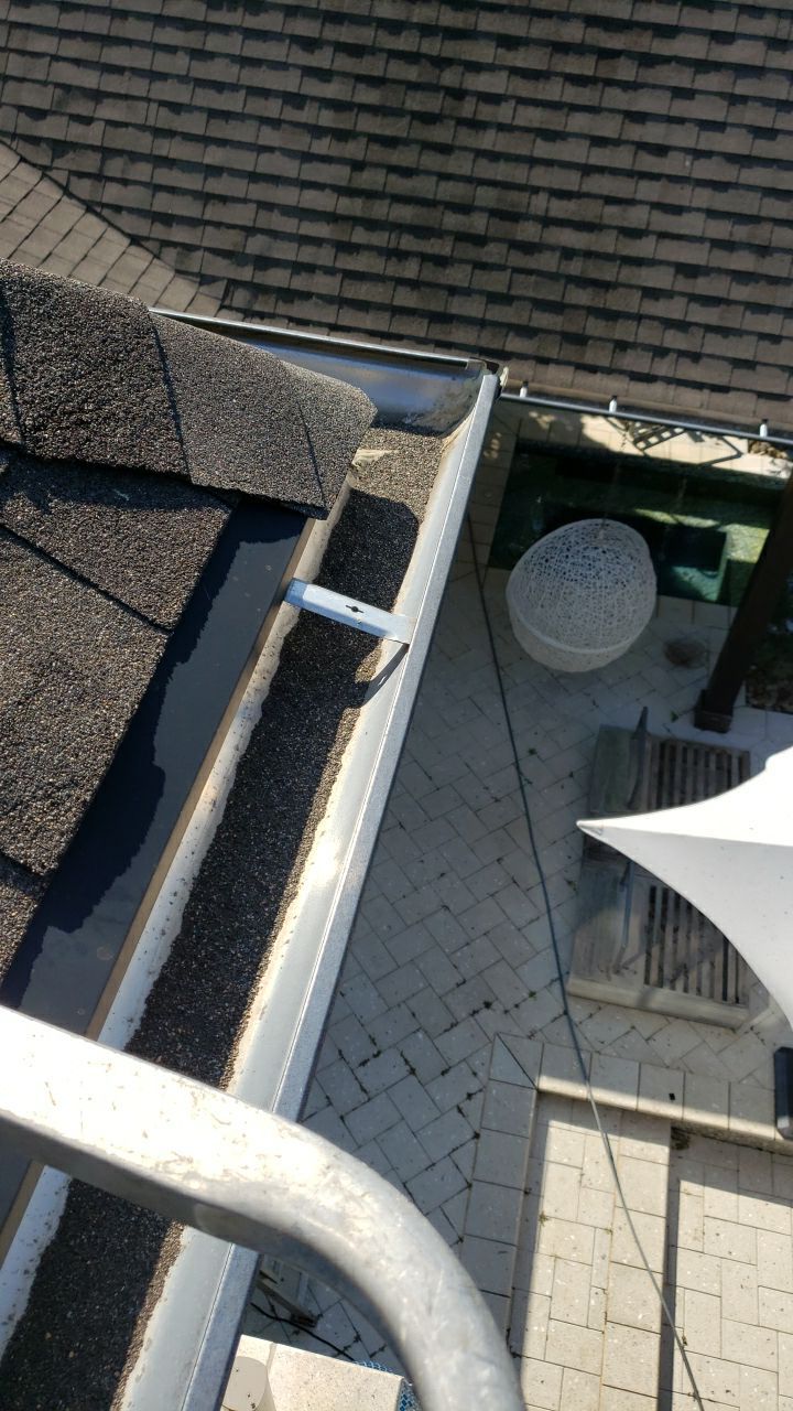 House Wash using cleaner by Power Wash Masters LLC