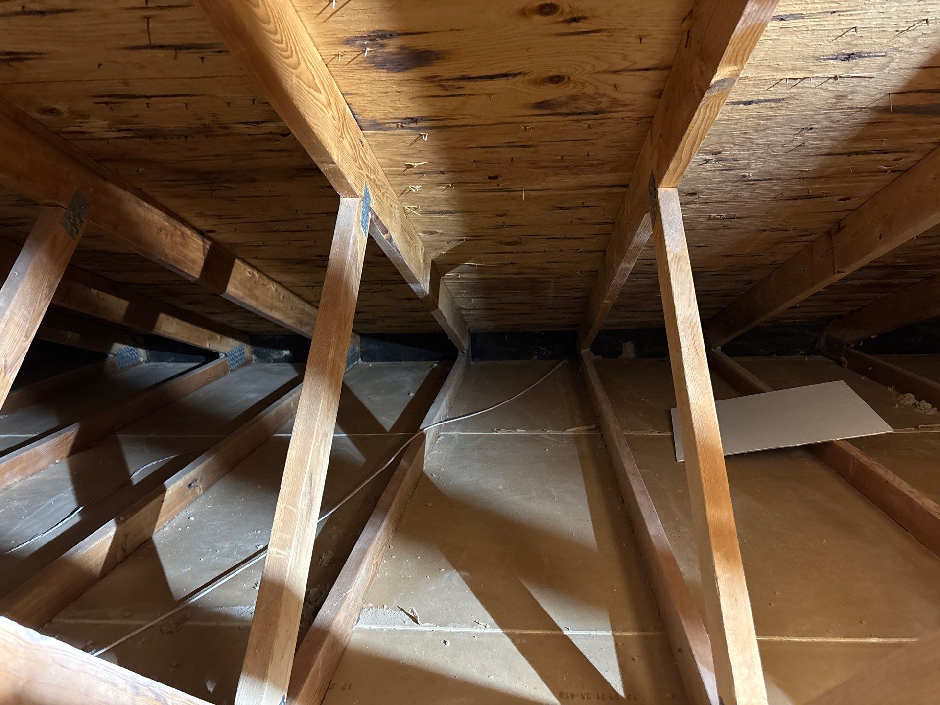 Stopping Ice Dams and Eliminating Drafts in Canonsburg, PA 15317 by Home Environment Solutions