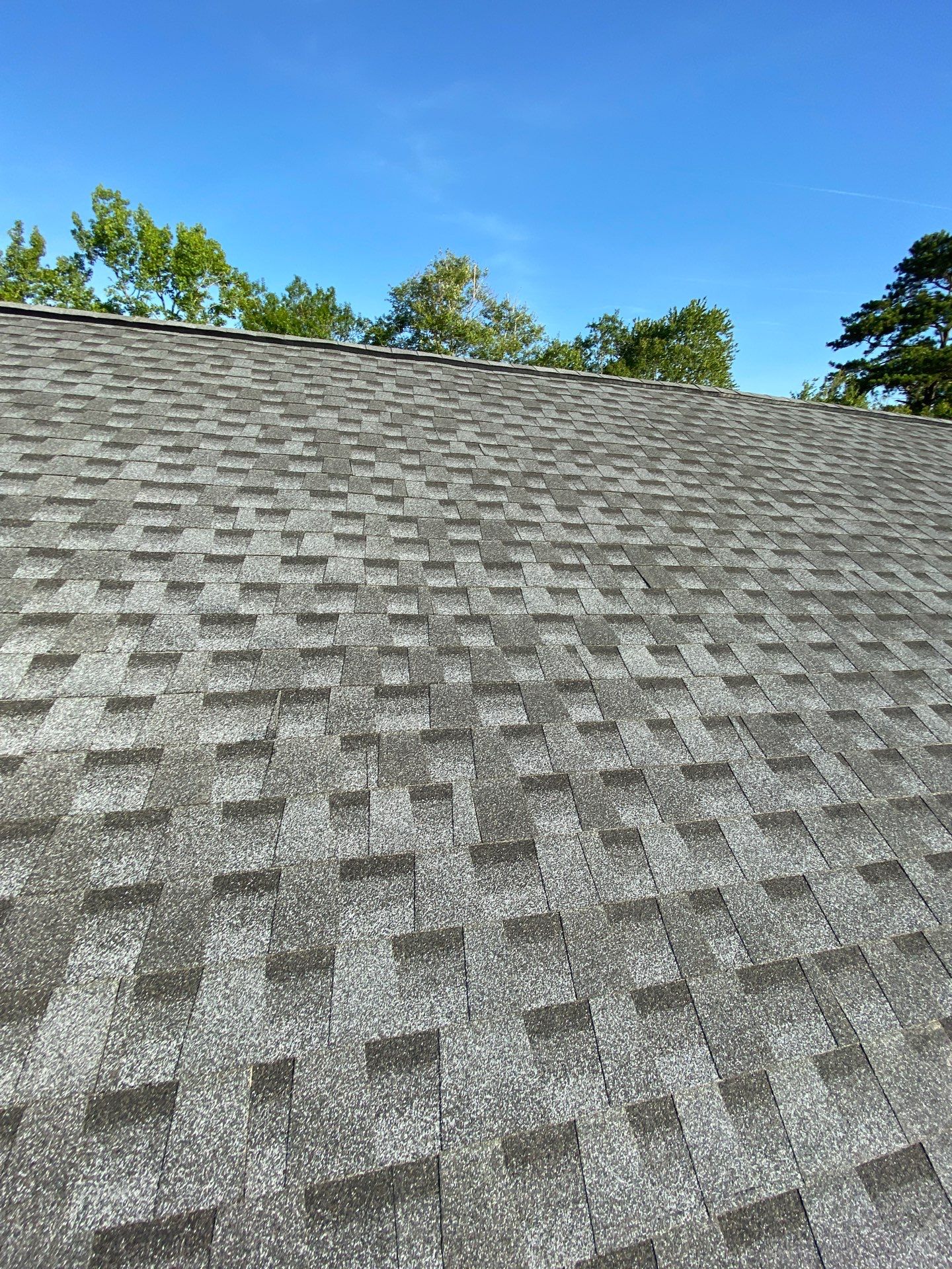 GAF HDZ- Pewter by Linta Roofing