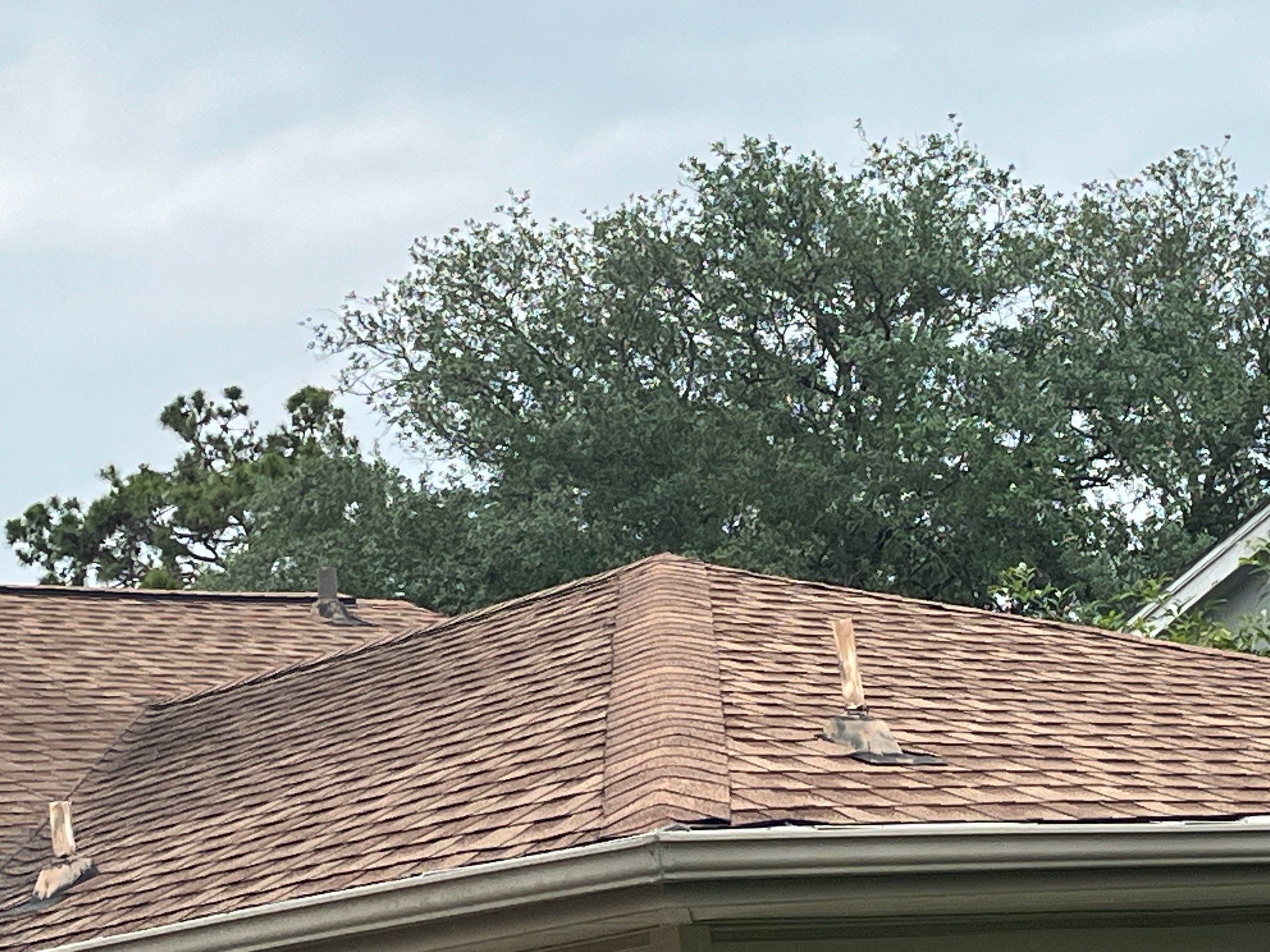 Hail Damage using Owen's Corning Duration (Lifetime) Shingles by Roof Repair Company