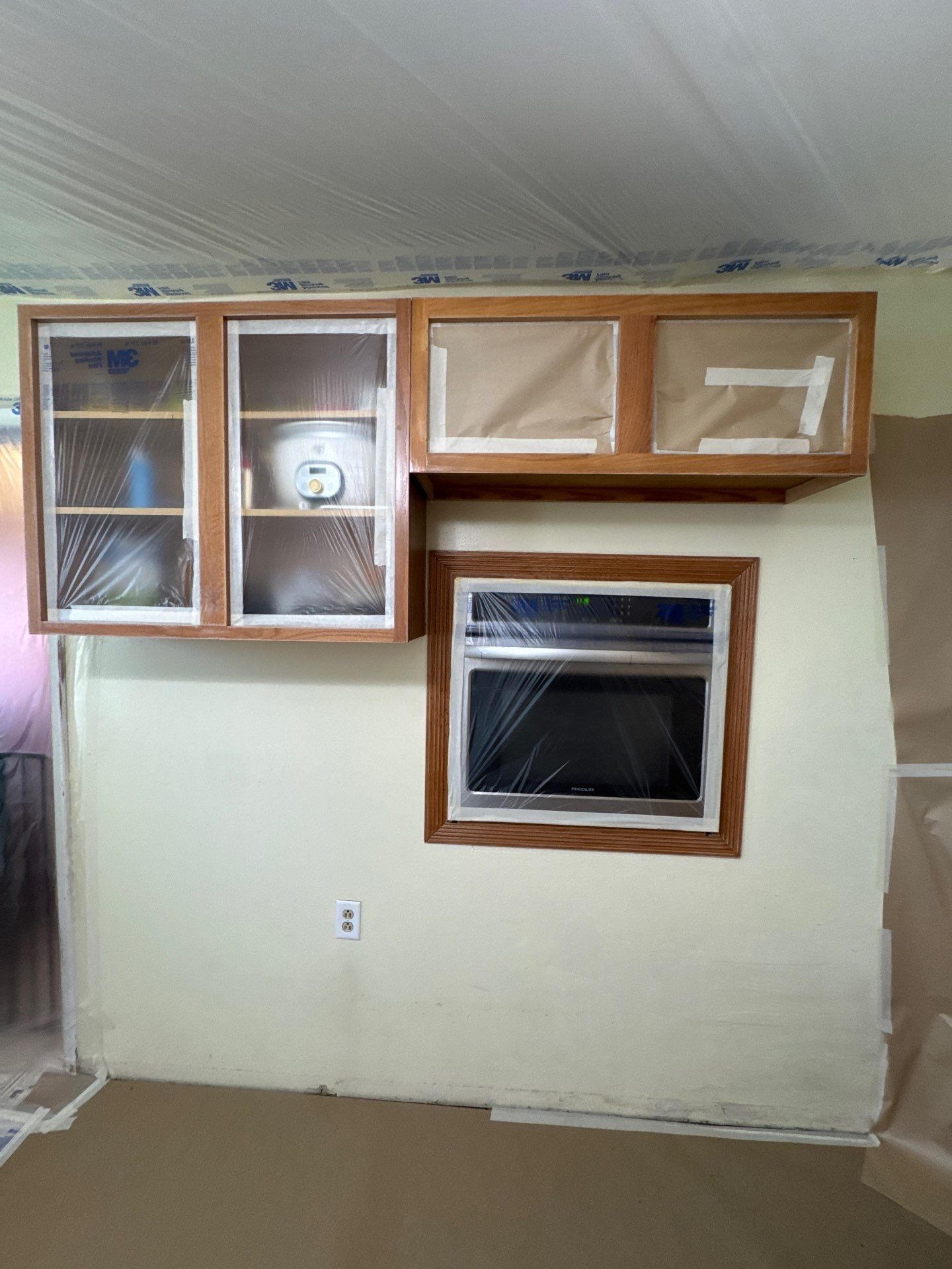 Res Int Kitchen Cabinets & Walls by Midwest Paint LLC