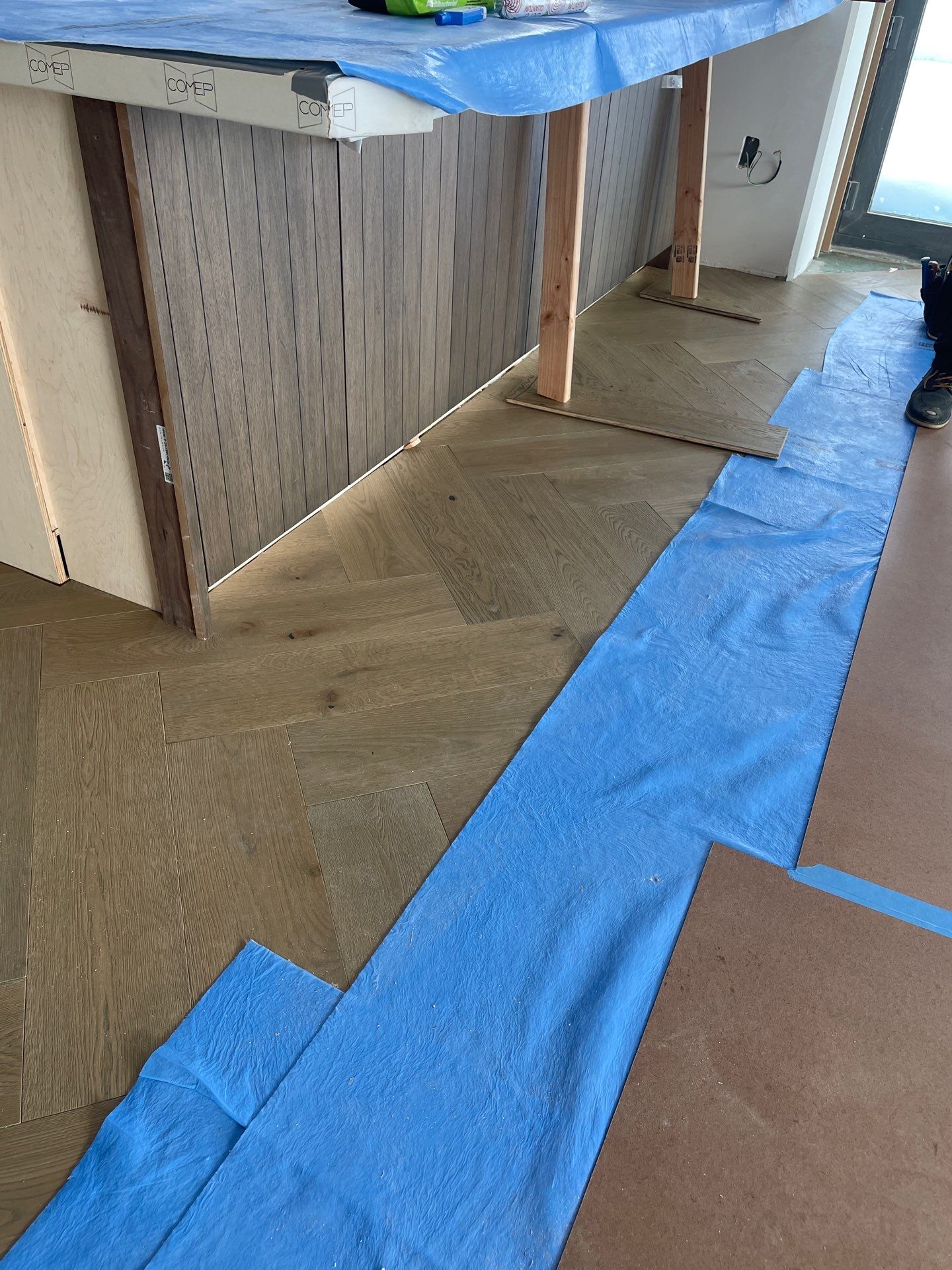 Herringbone Feature! by RTBaldwin Hardwood Floors