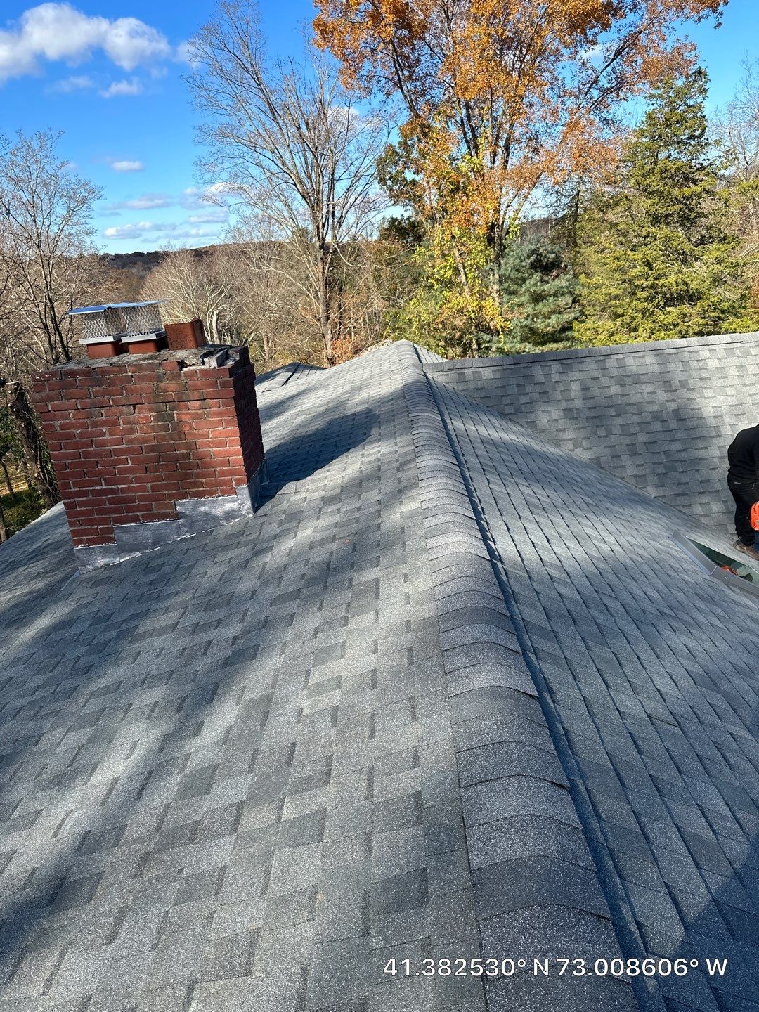Residential Roofing Installation using Owens Corning TruDefinition Duration AR - Estate Gray & White Double 4 Siding by A Plus Exterior