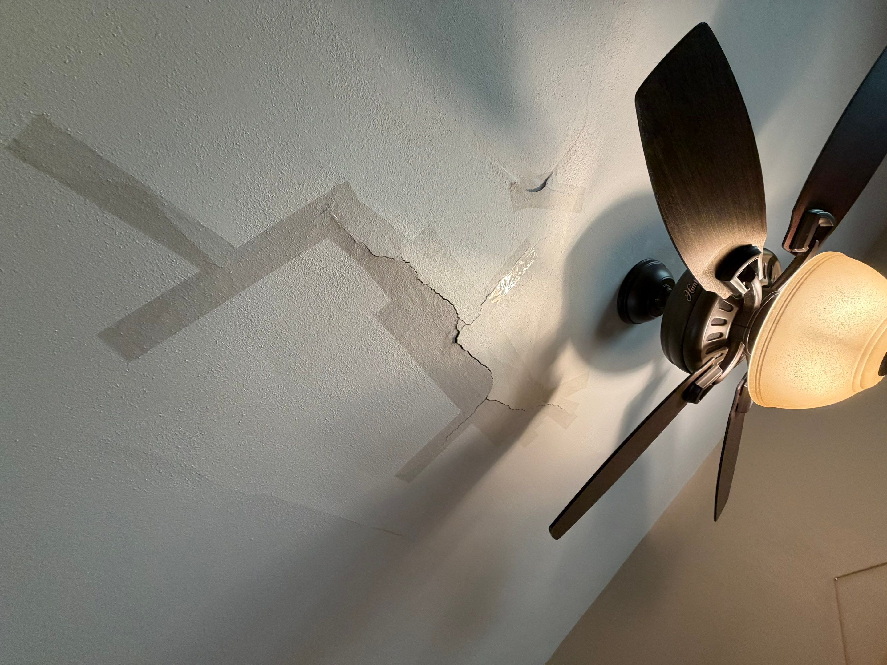 Interior Ceiling Repair and Full Room Painting in South Milwaukee by OCS Contracting Services