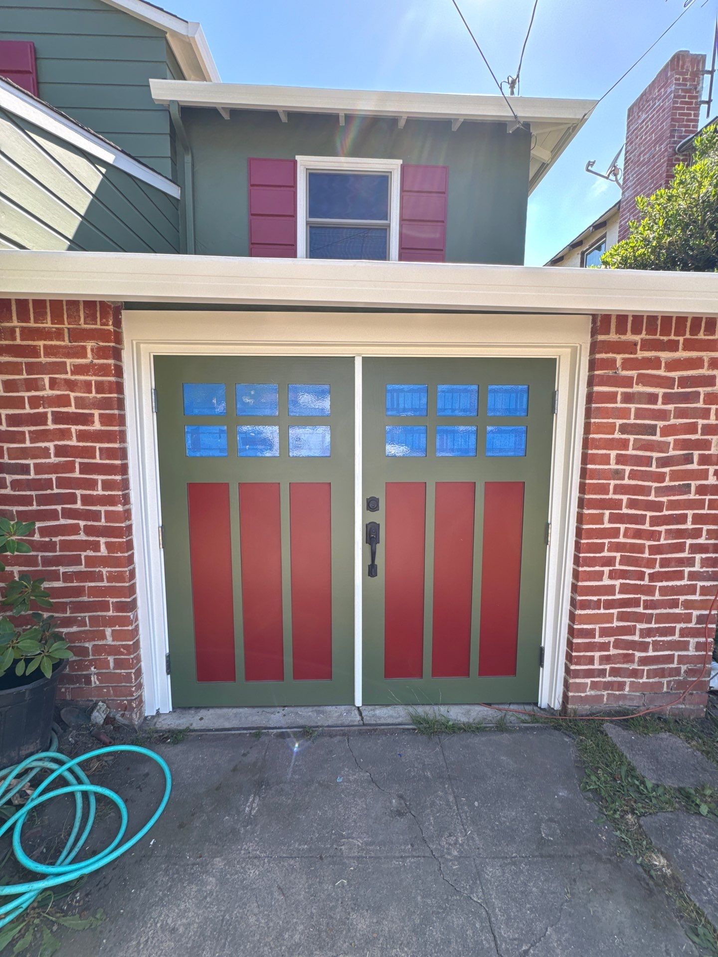 Project in Oakland by Herrera’s Bay Area Painting inc.