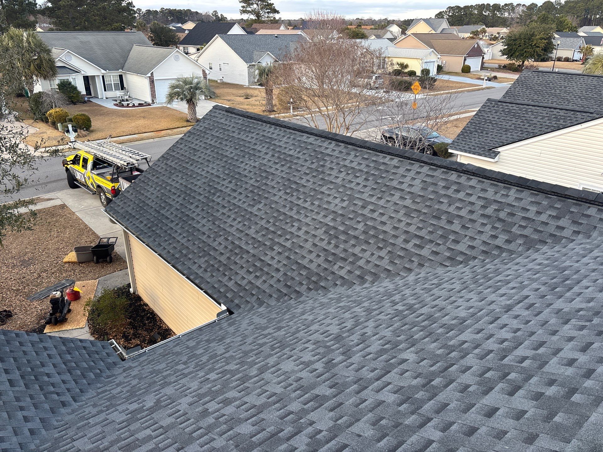 GAF HDZ - Charcoal by Linta Roofing Inc
