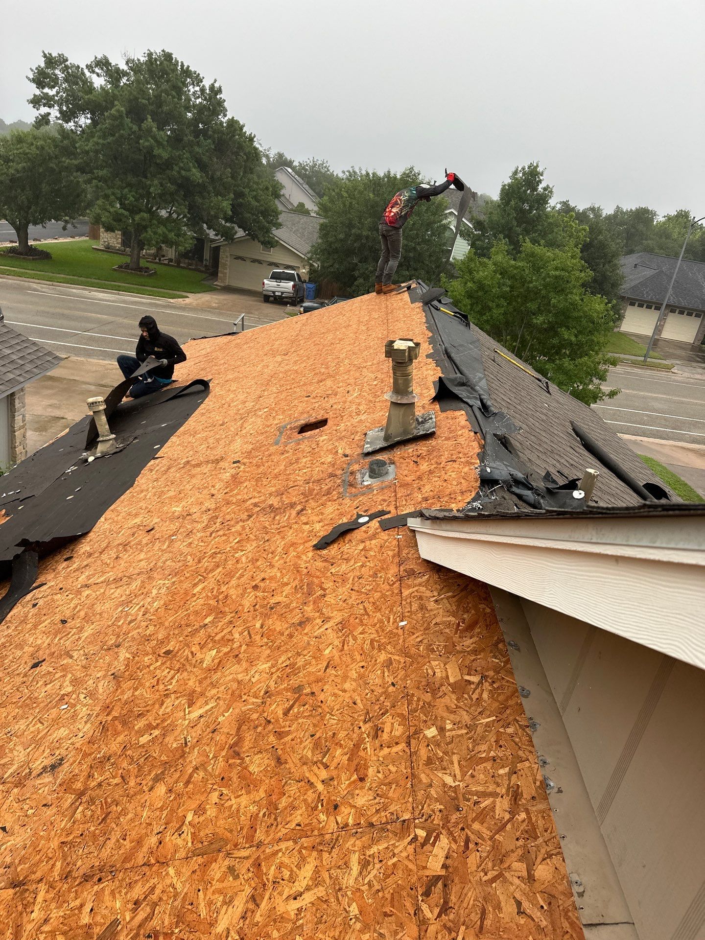 Residential Roofing Installation using Owens Corning Duration Tru Def Brownwood by DeZign Roofing & Exteriors