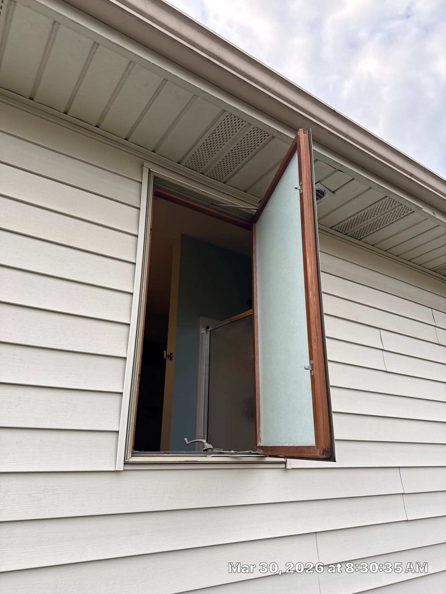 Replacement Casement Windows  by Window World Of Fort Wayne