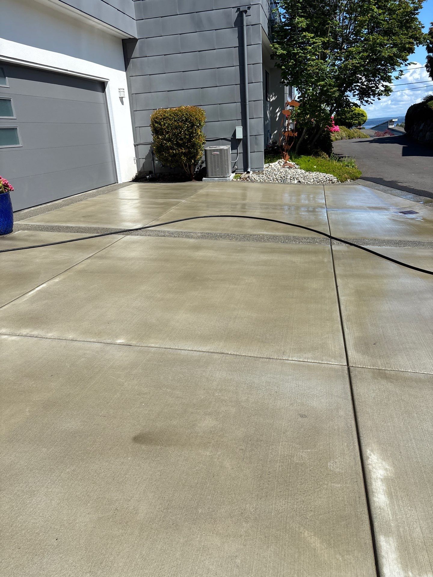 Sealcoated Concrete & Asphalt Driveway | Everett  by Jireh Asphalt & Concrete Inc 
