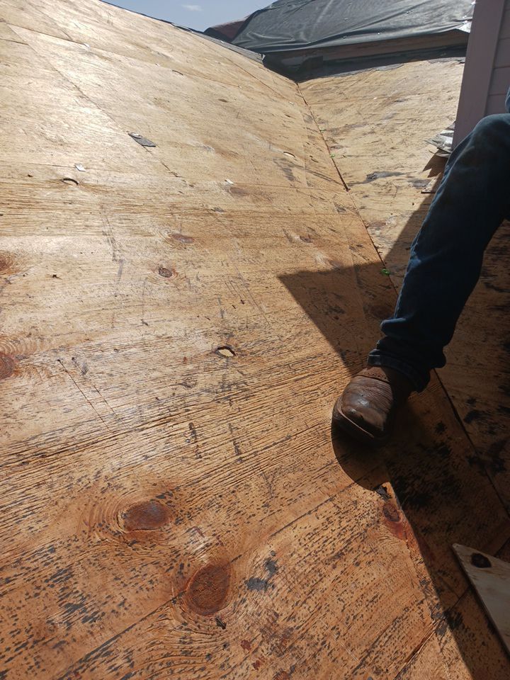 Grey is the new Black by Bayfront Roofing and Construction
