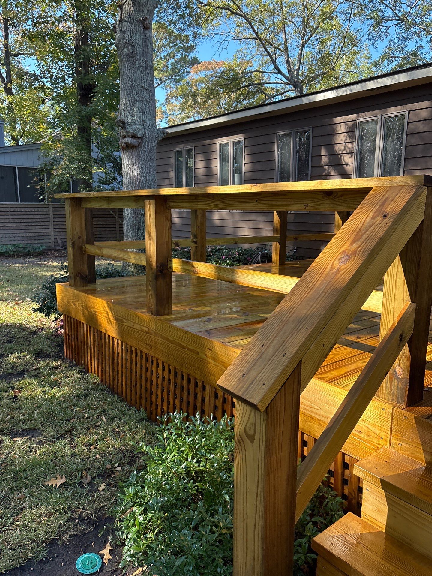 Wood Deck using Wood Sealant by DuraSeal