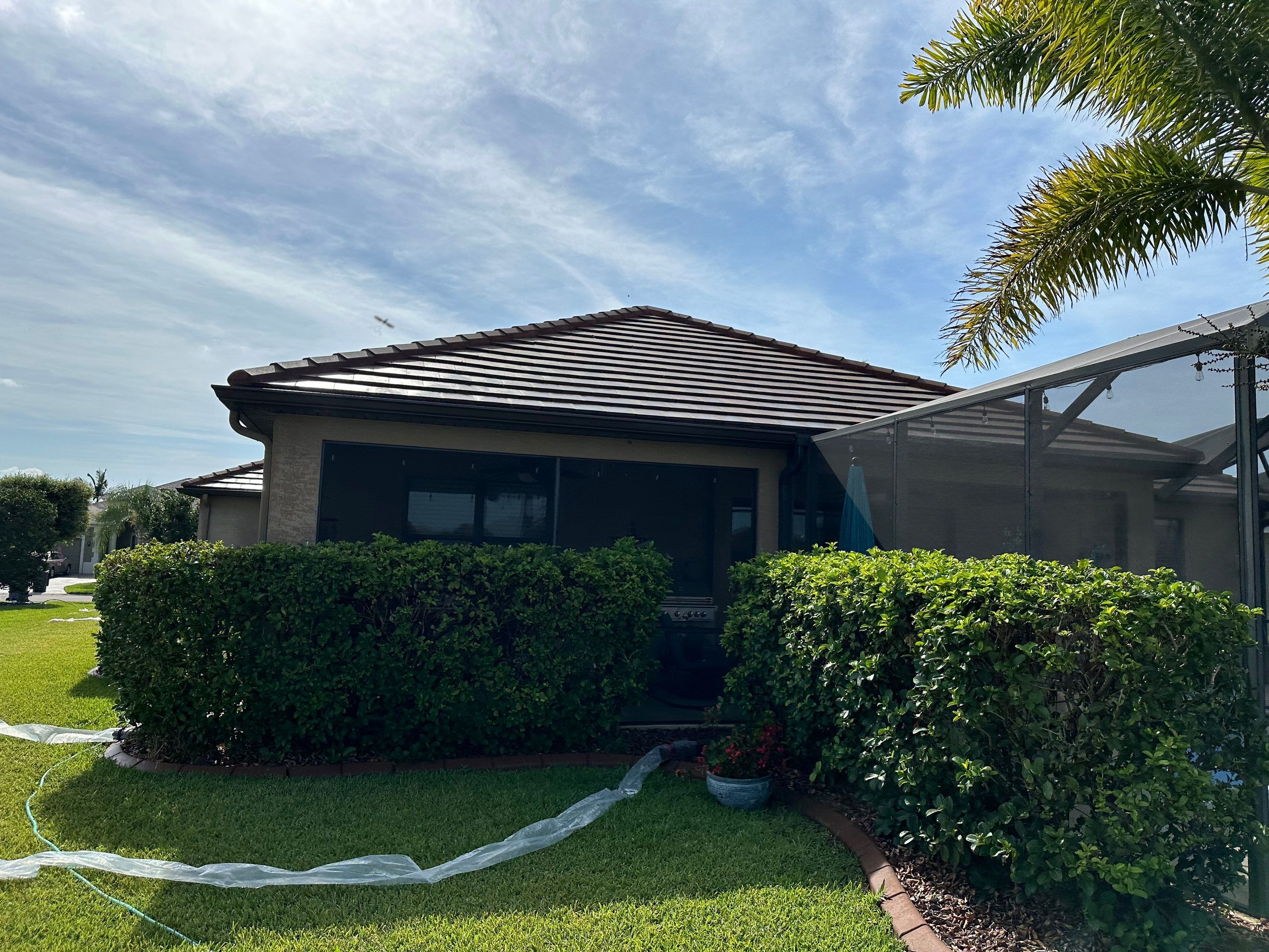 🏡 Tile Roof Cleaning – Gamble Creek Estates, Parrish, FL by Sunshine AquaWash