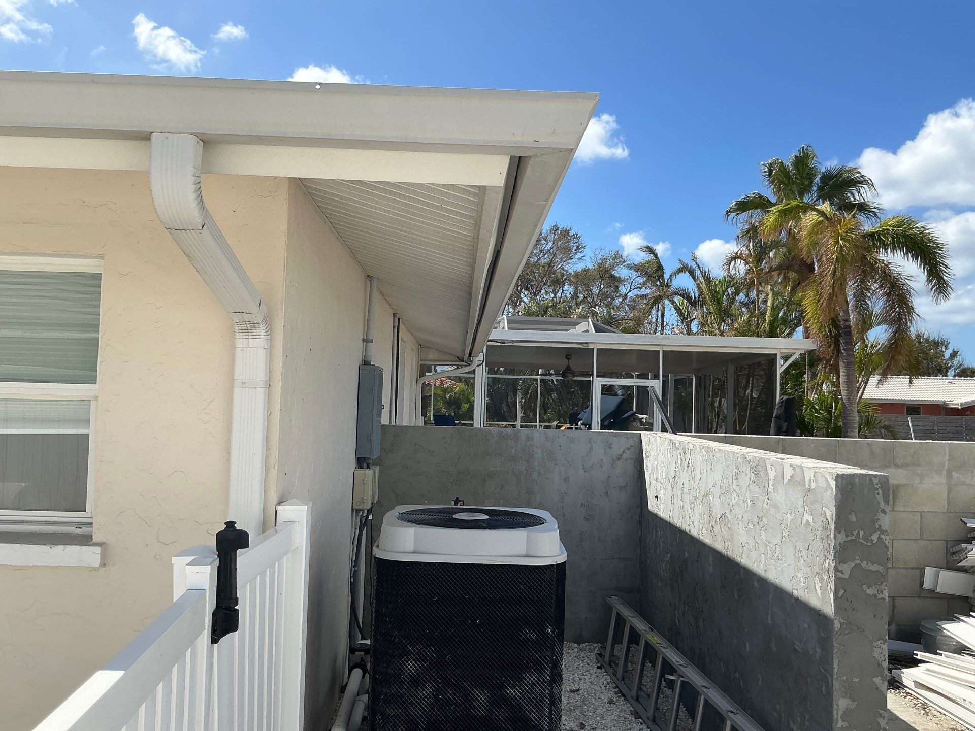 Soffit and Fascia Installation in Sarasota FL by Gutter Professors