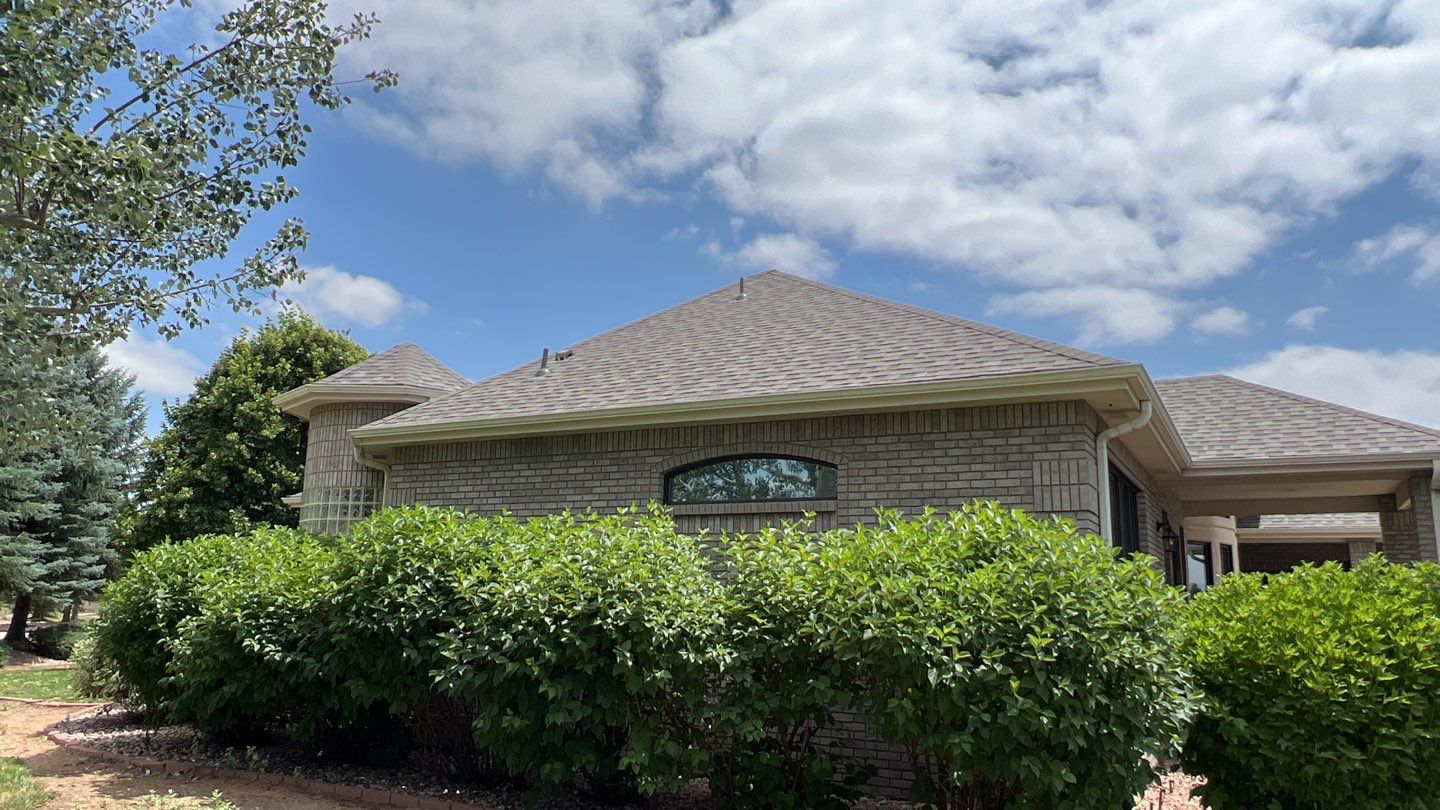 Residential Roofing Installation using Owens Corning TruDefinition - Driftwood  by A to Z Roofing