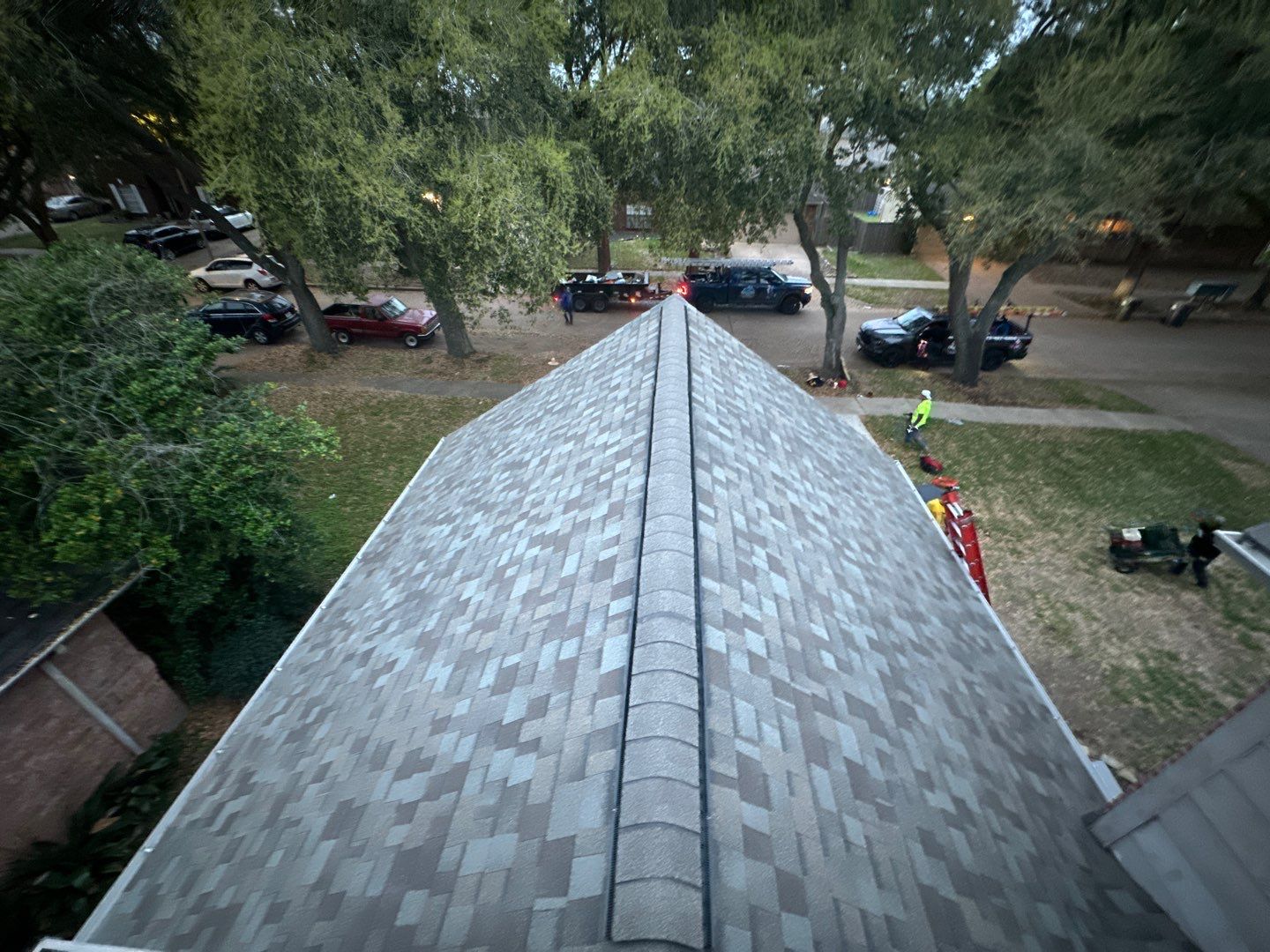 Residential Roofing Installation using Owen's Corning Duration (Lifetime) Shingles by Roof Repair Company
