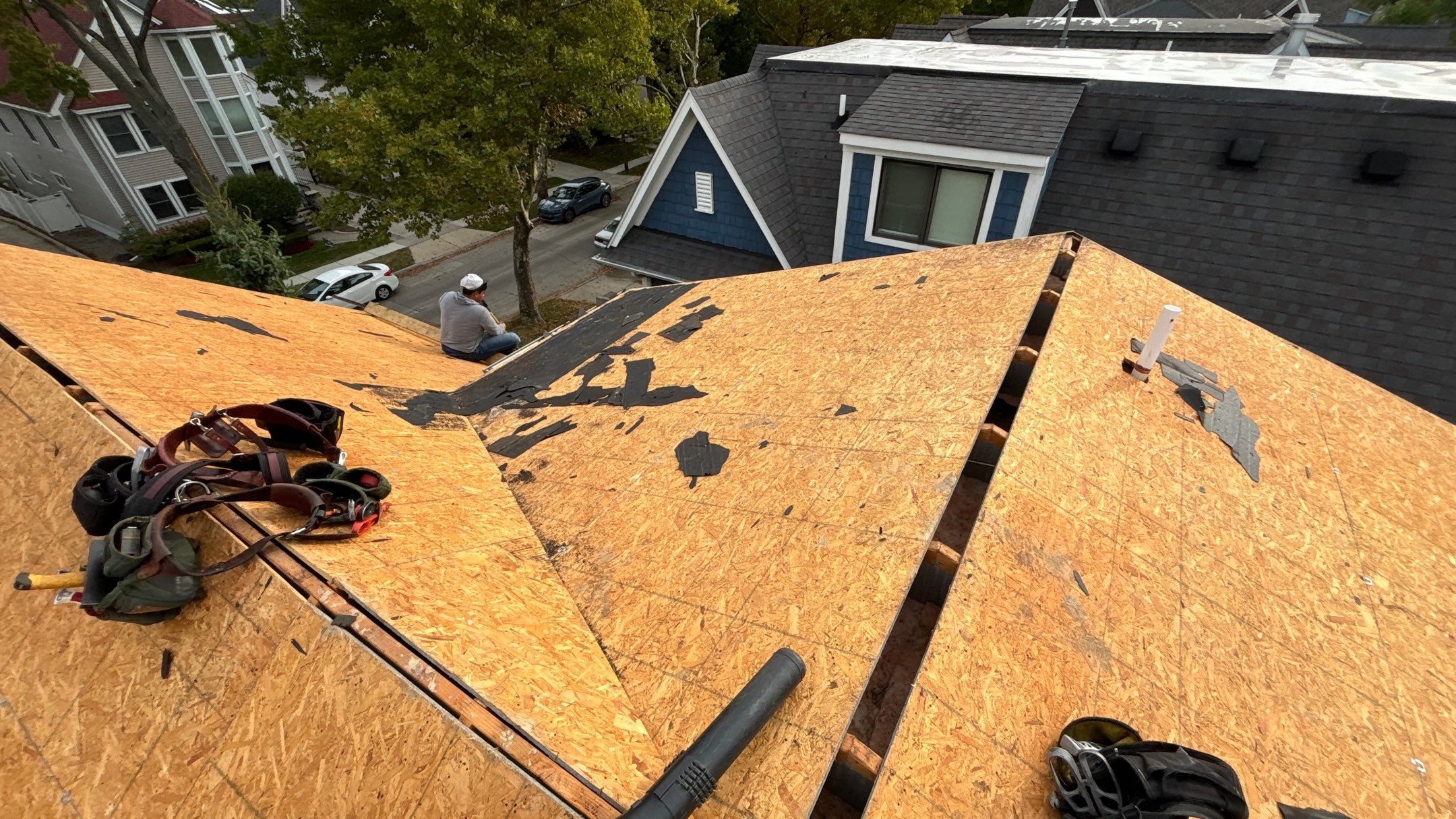 Roof Replacement using CertainTeed Landmark by 180 Contractors