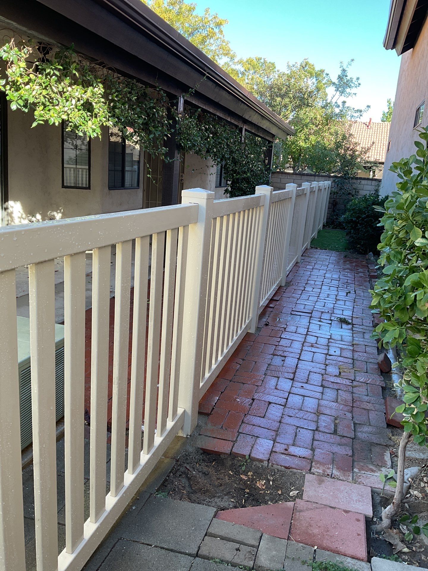 Box Picket Fence using Vinyl by Fence Guys Inc.
