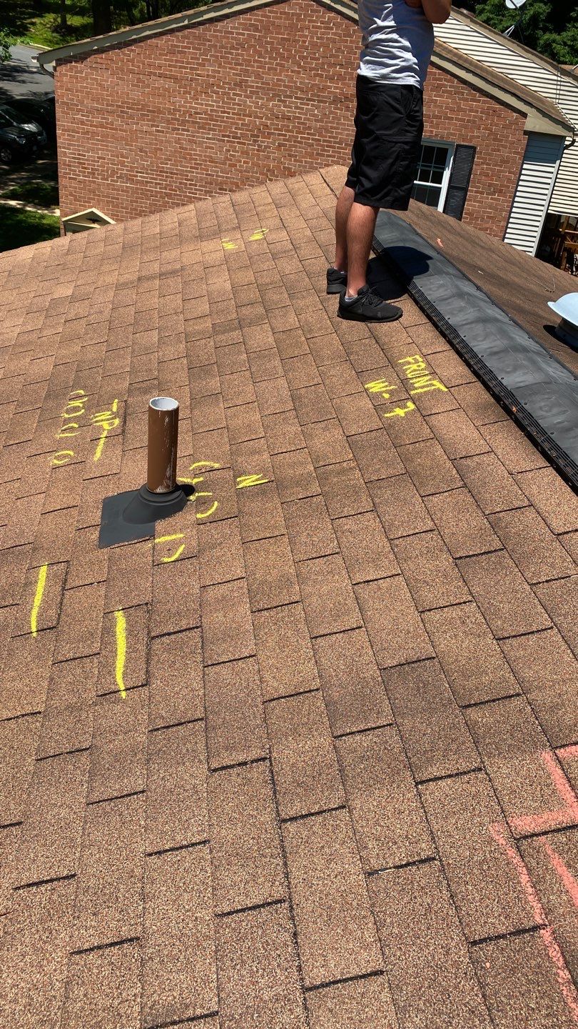 Springfield: CertainTeed Landmark Pro Designer Shingles in Max Def Pewterwood by RM Banning, Inc.