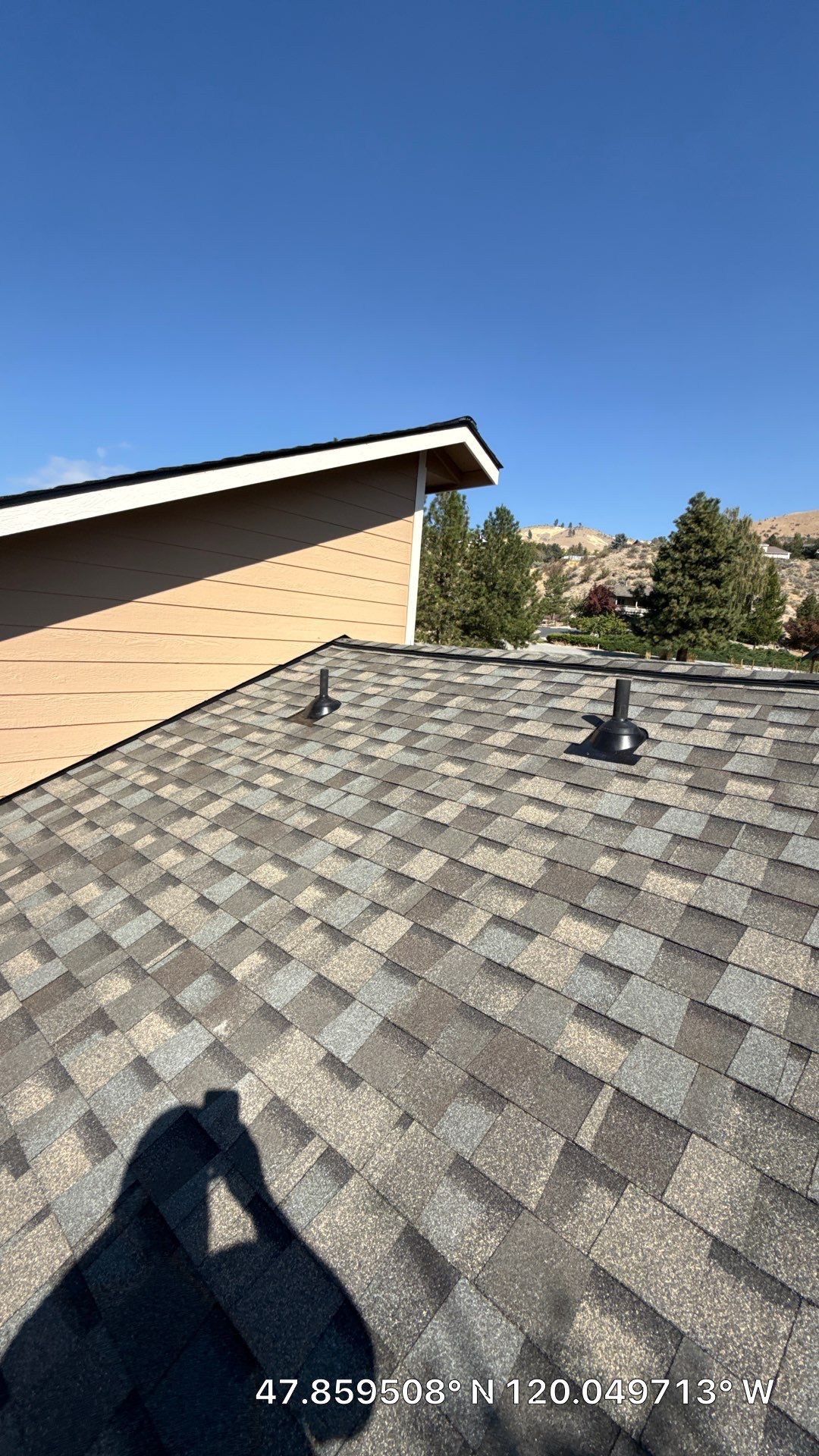 Wapato Place Chelan Washington by Alpine Roofing