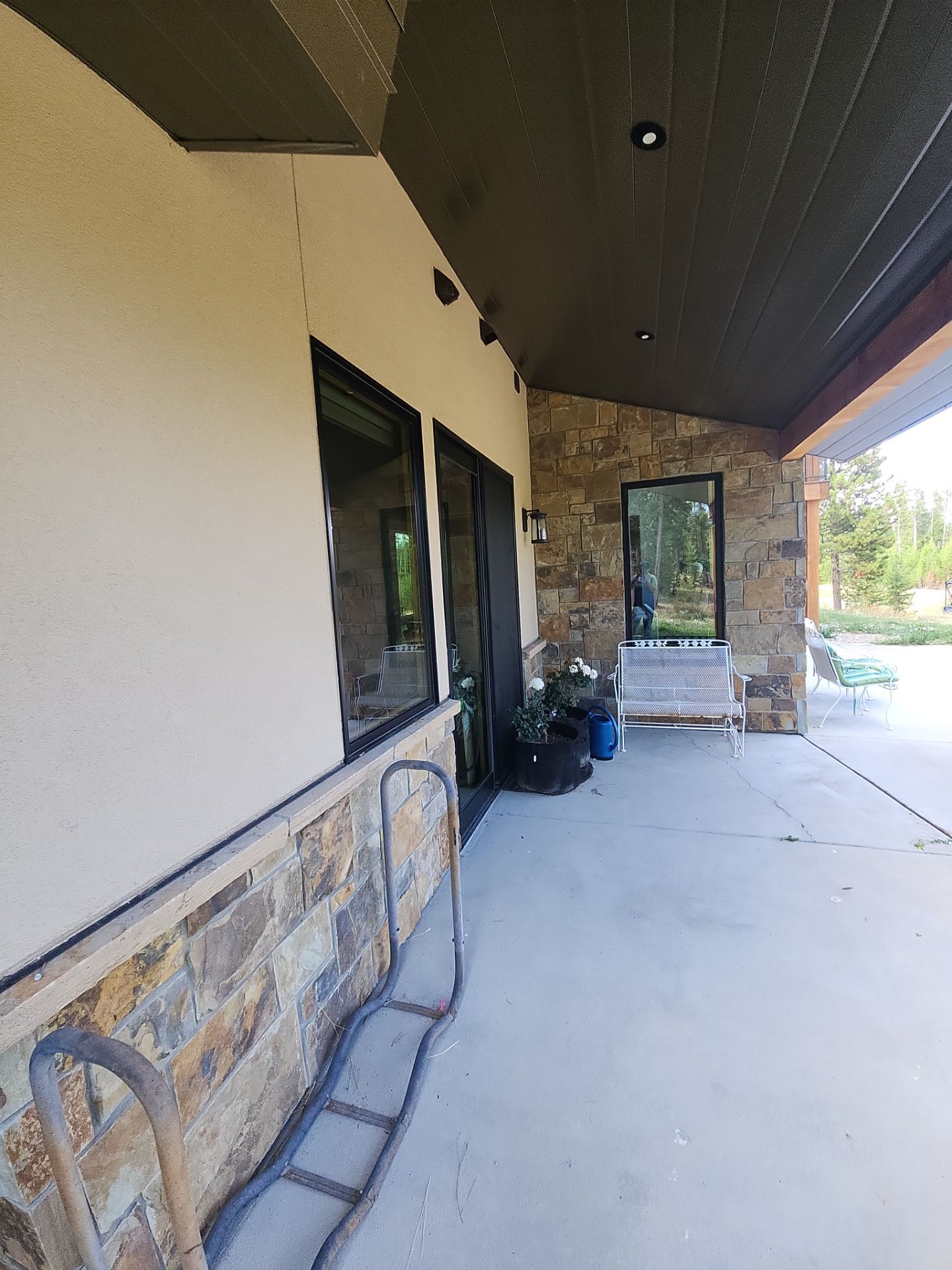 Window Washing using Ninja Scrubbers by Wheatley Creek Services