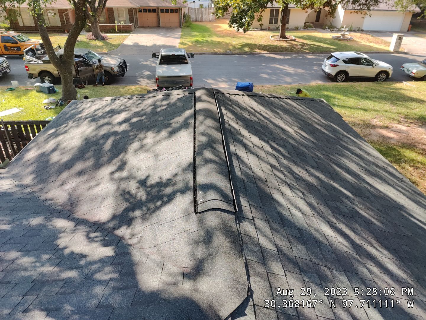 Residential Roofing Installation using Owens Corning Oakridge Estate Grey by DeZign Roofing & Exteriors