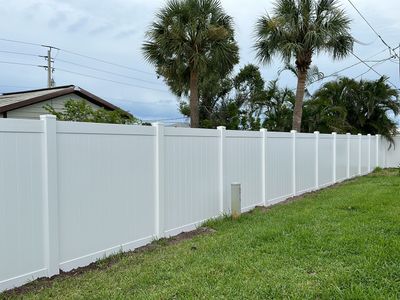 Vinyl Fence Installation using Vinyl Privacy Fence
