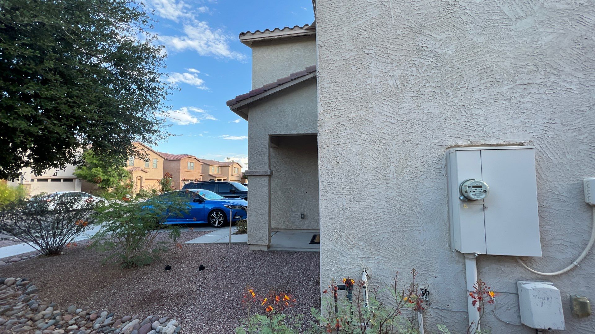 Exterior Painting using Dunn-Edwards EVERSHIELD®  by Crash of Rhinos Painting & Garage Floors