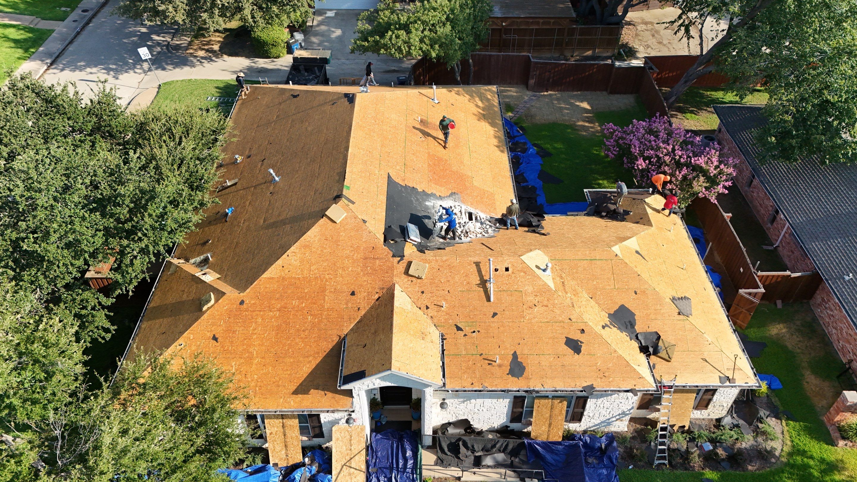 Full Roof Replacement in Dallas Featuring Tamko Titan Weathered Wood Shingles by Armor Roofing | Exteriors