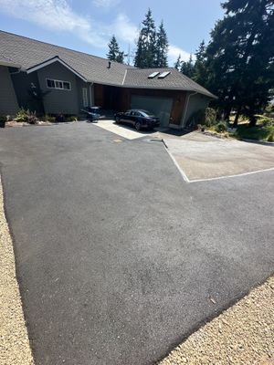 Asphalt Driveway Repair | Everett