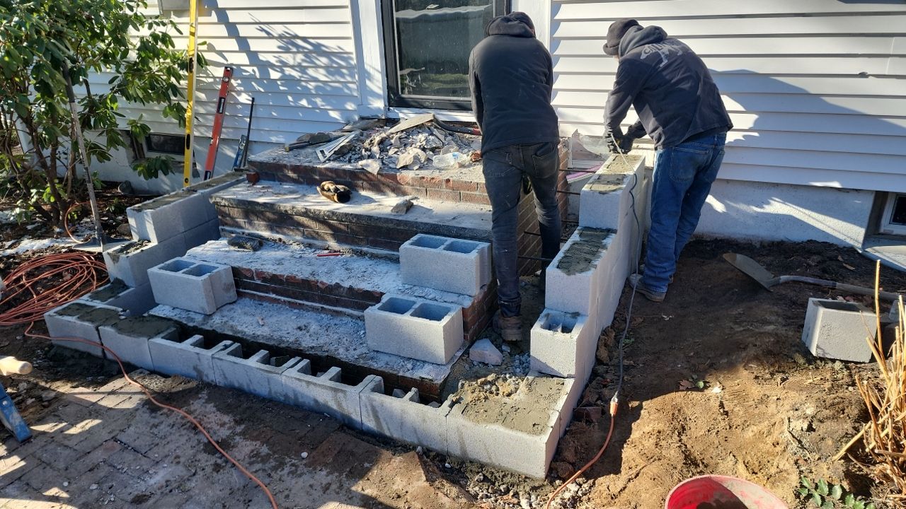 Exterior renovation in Wayland MA by UBrothers Construction