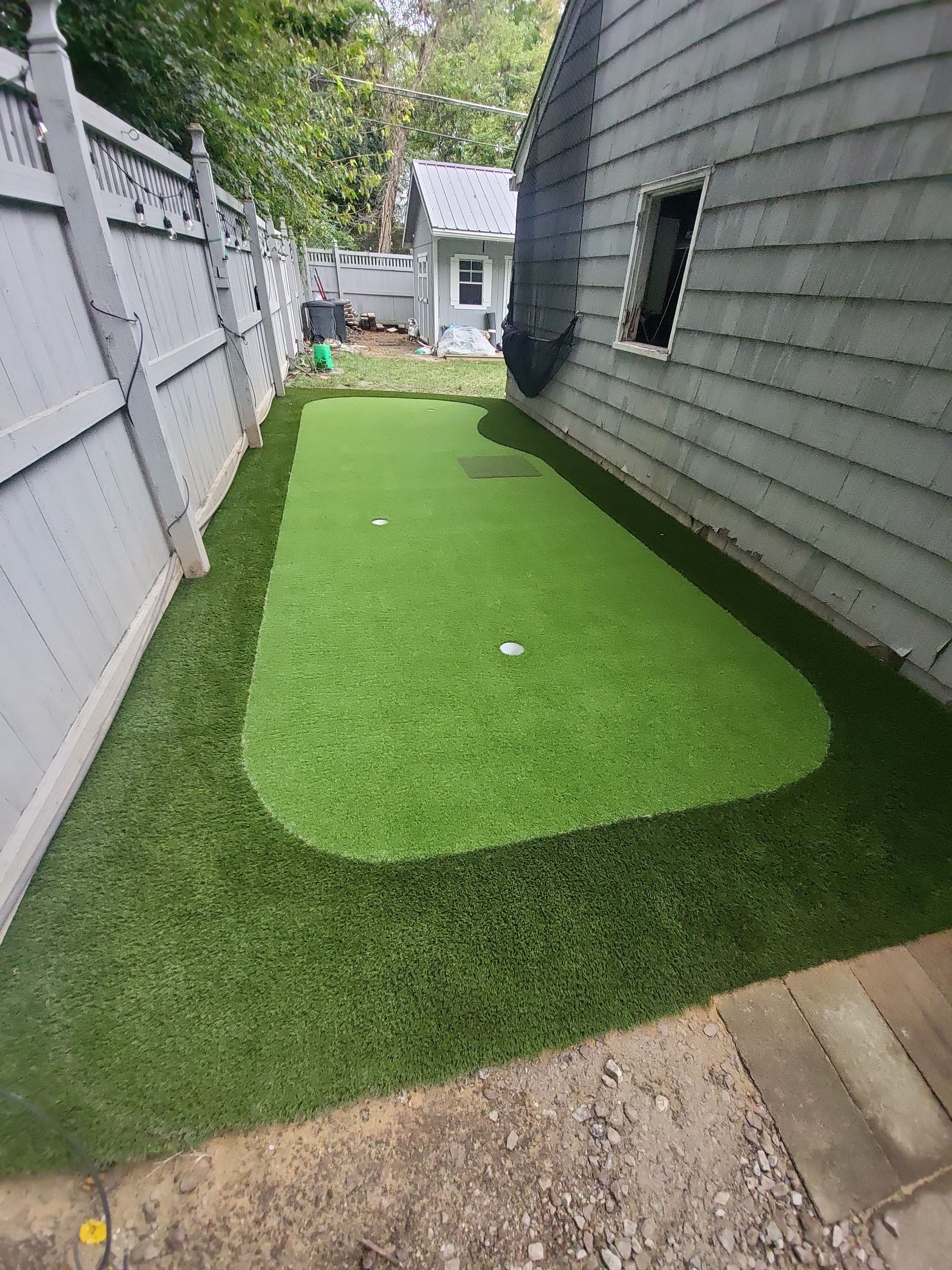 Custom Side Yard Artificial Turf Putting Green Installation in Columbus by Southwest Greens Midwest