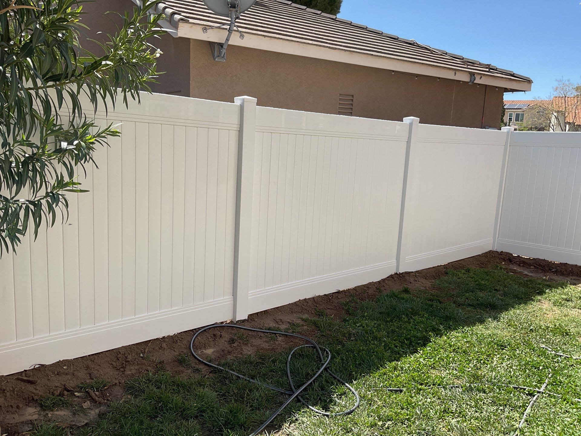 Fence Installation using Vinyl by Fence Guys Inc.